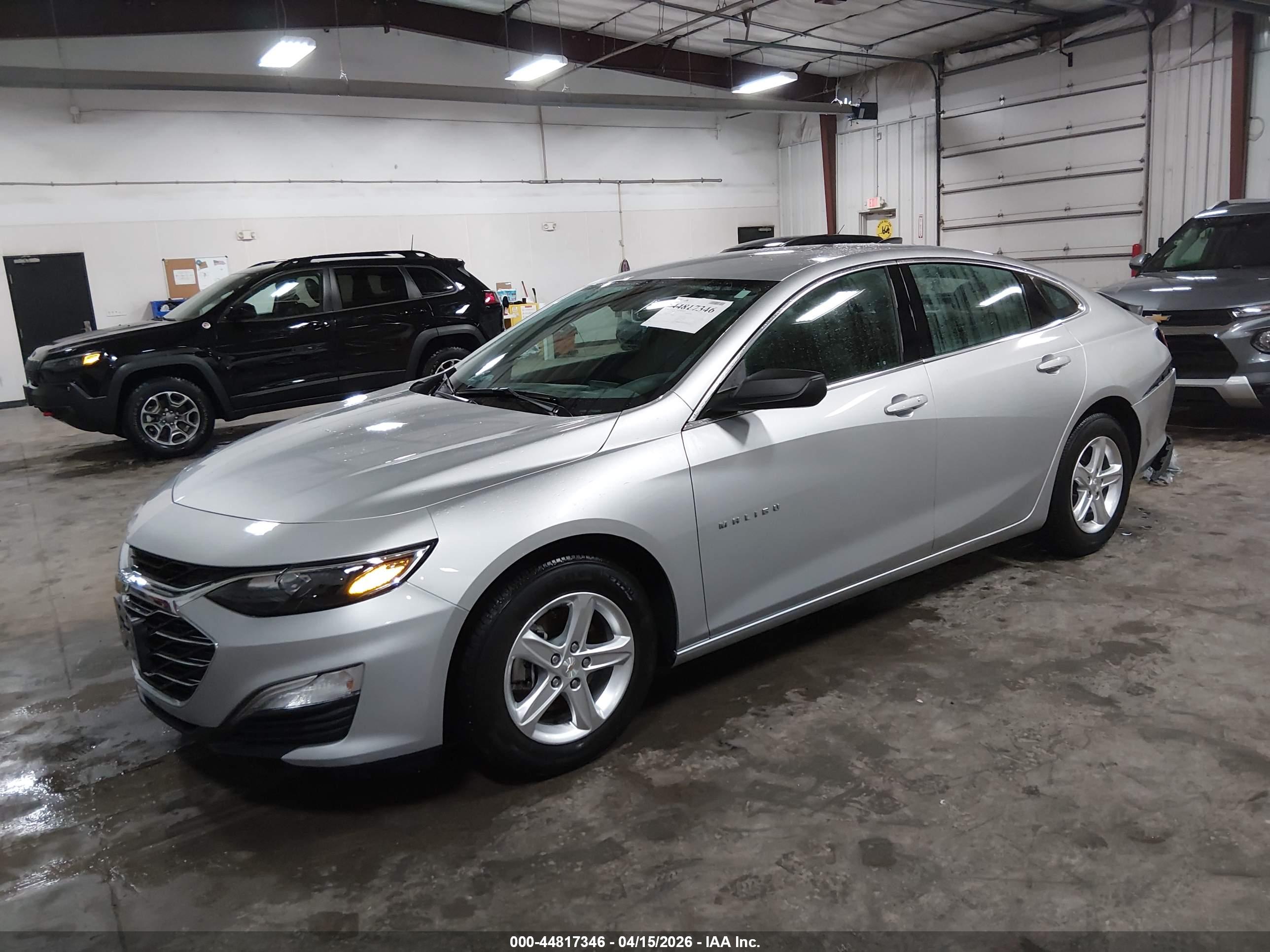 CHEVROLET MALIBU image 2
