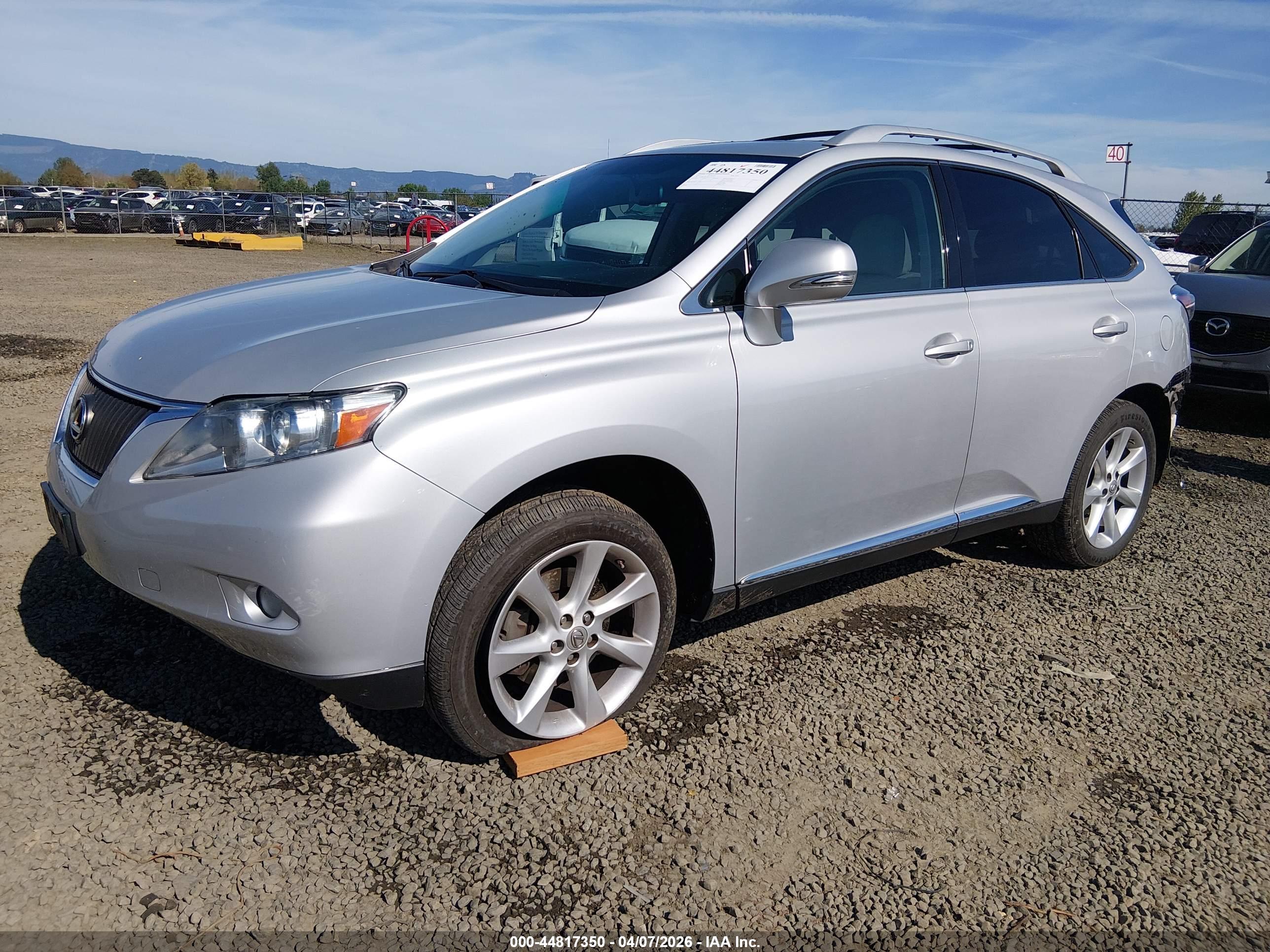 LEXUS RX image 2
