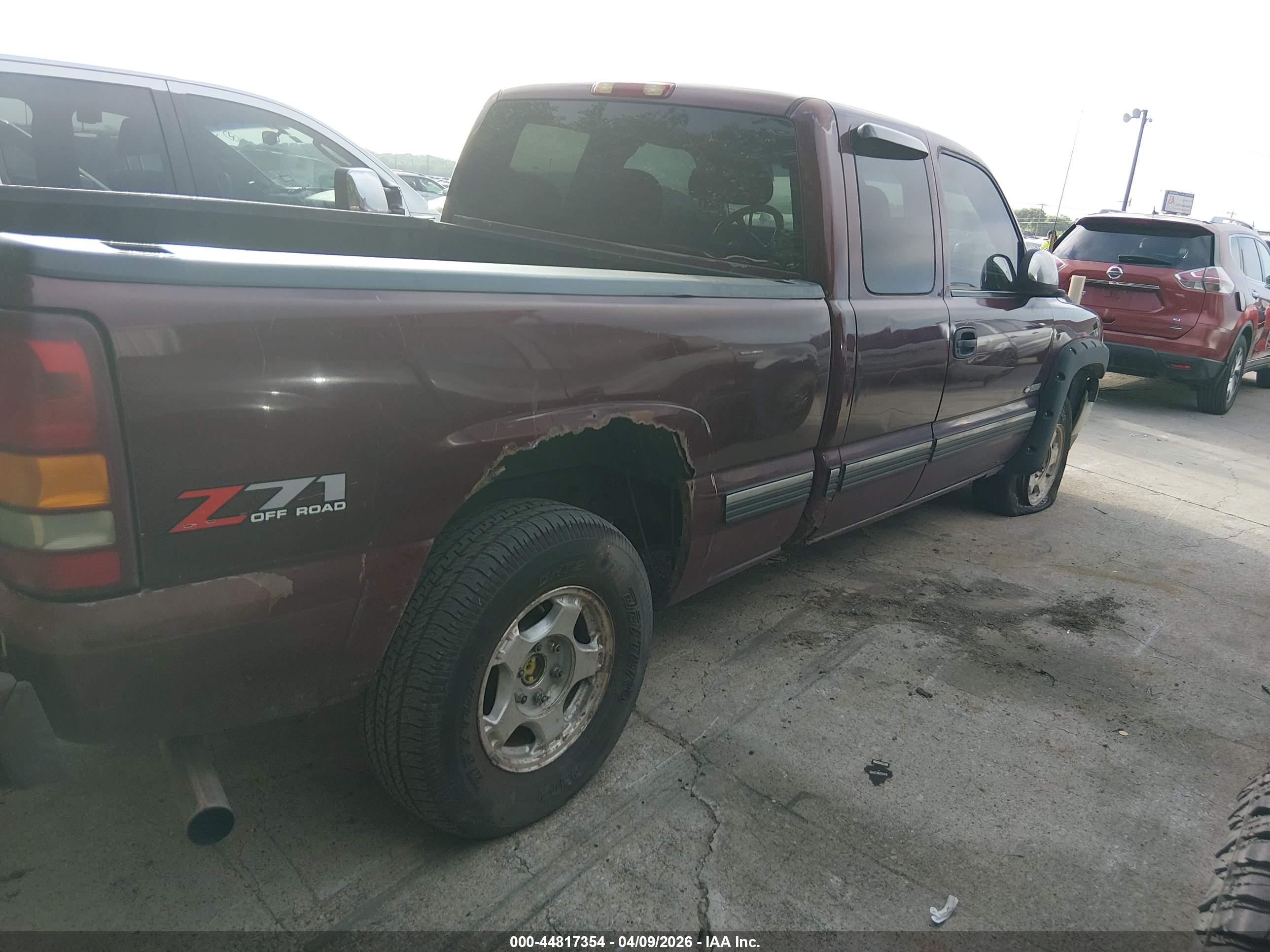CHEVROLET SILVERADO image 6