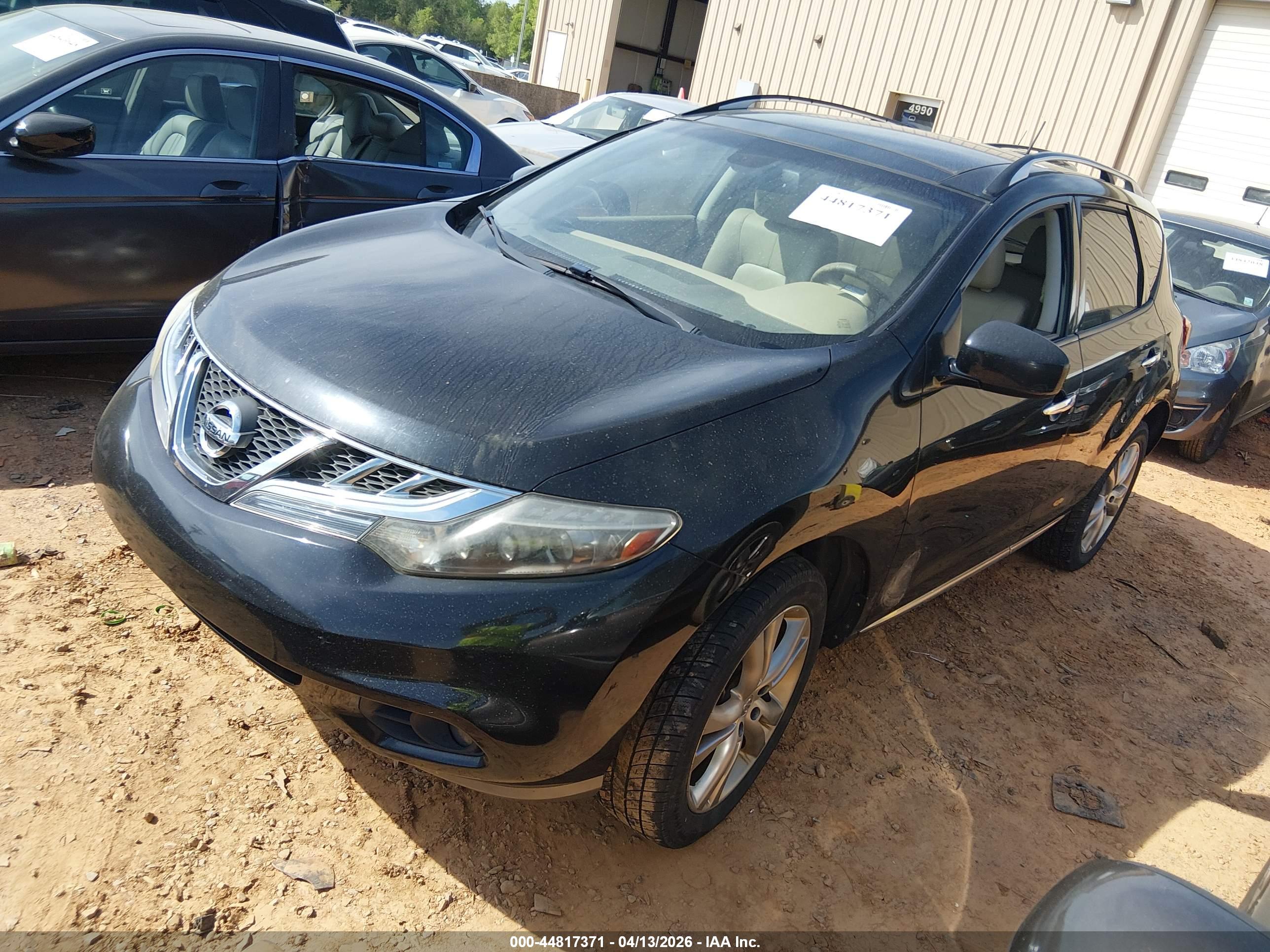NISSAN MURANO image 2