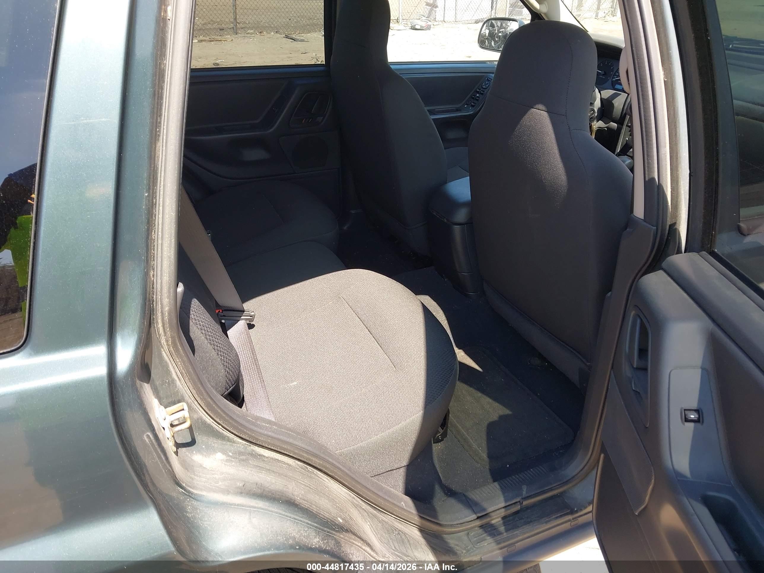 JEEP GRAND image 8