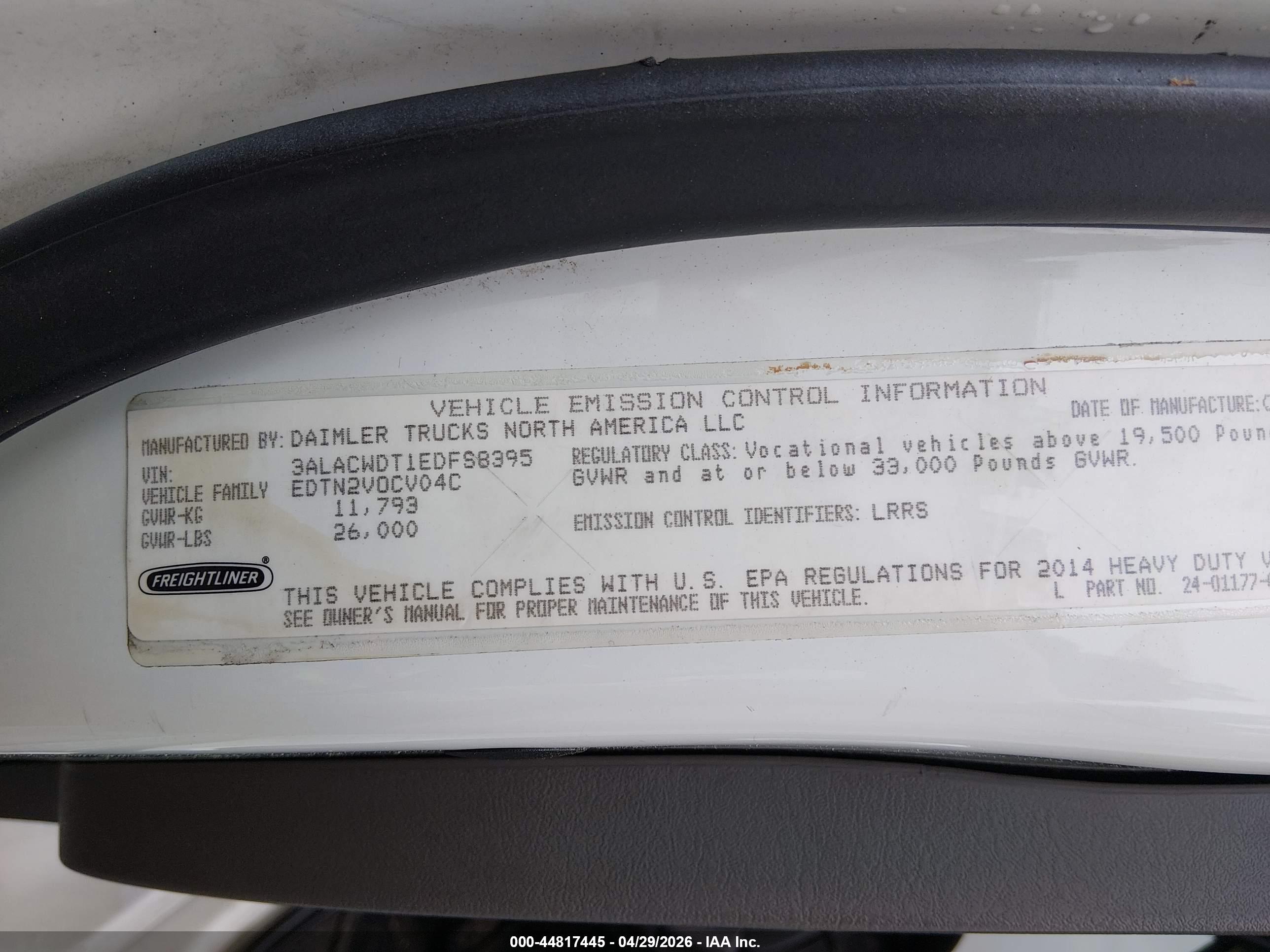 FREIGHTLINER M2 image 9