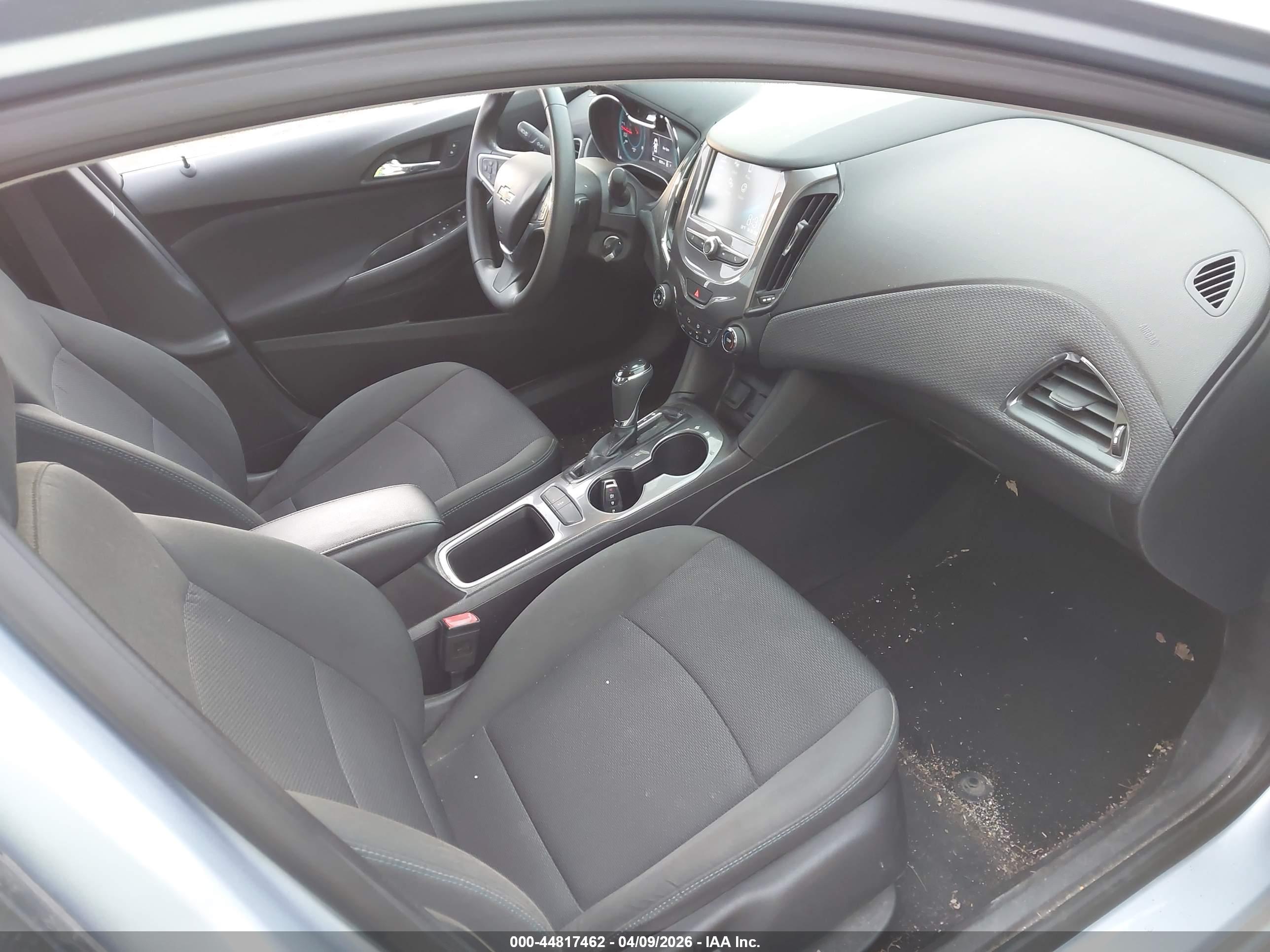 CHEVROLET CRUZE image 5