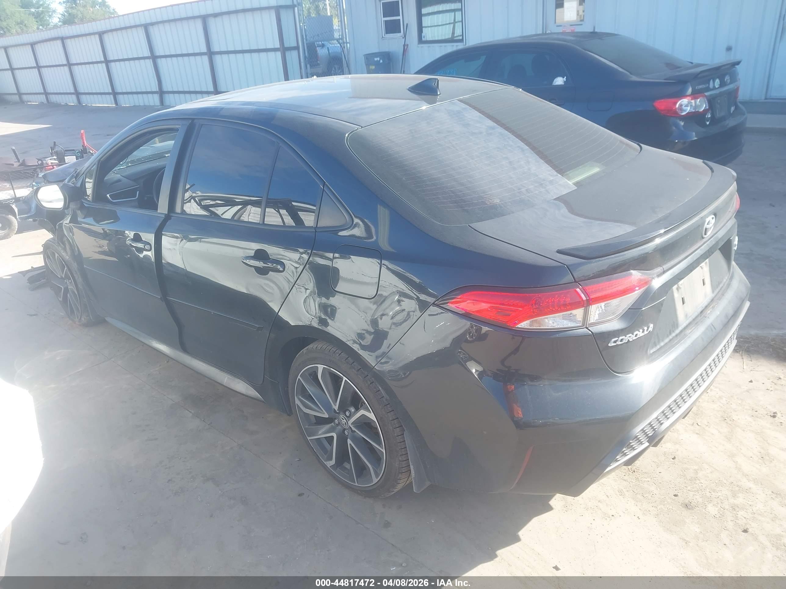 TOYOTA COROLLA image 3