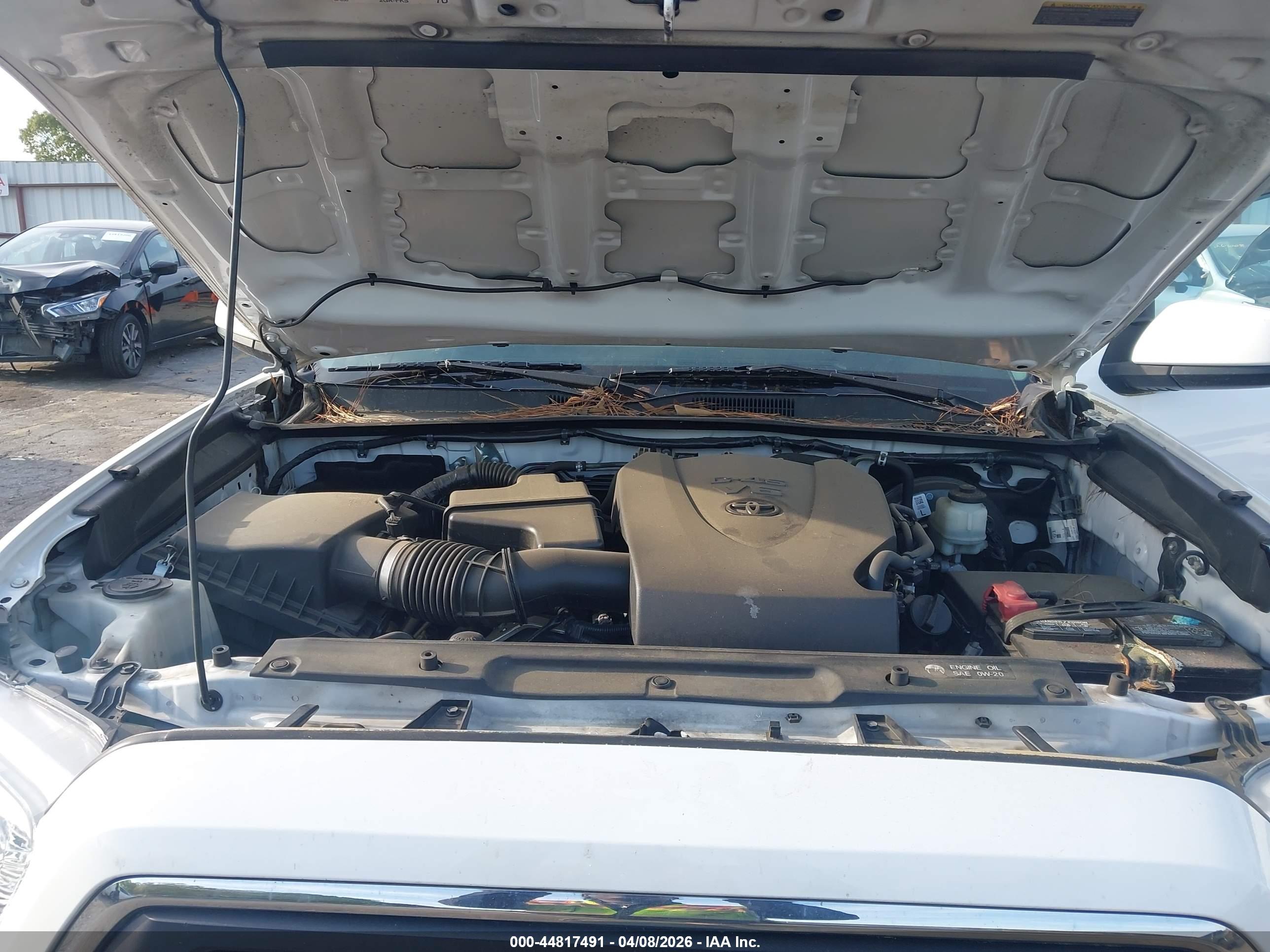 TOYOTA TACOMA image 10