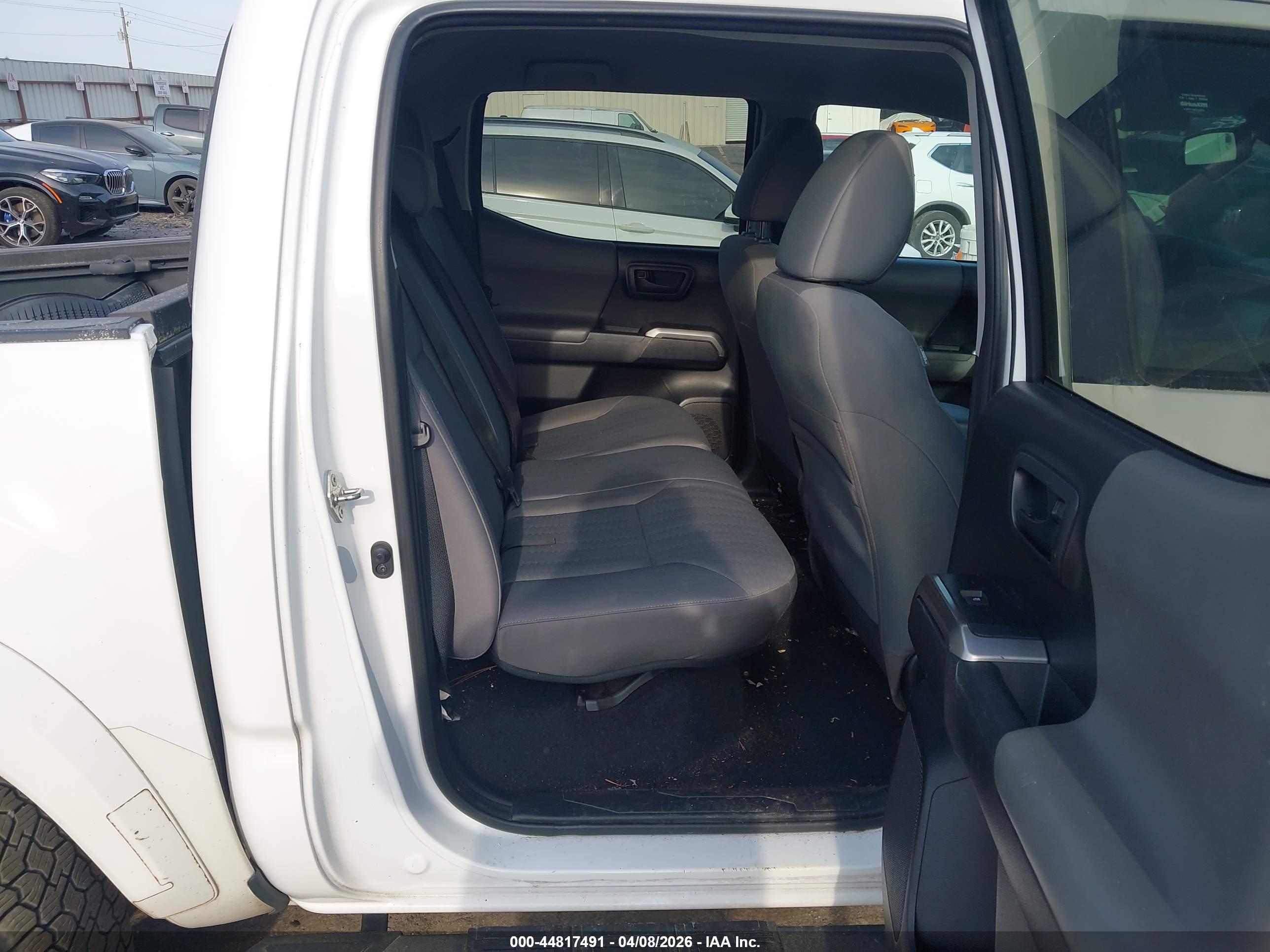 TOYOTA TACOMA image 8
