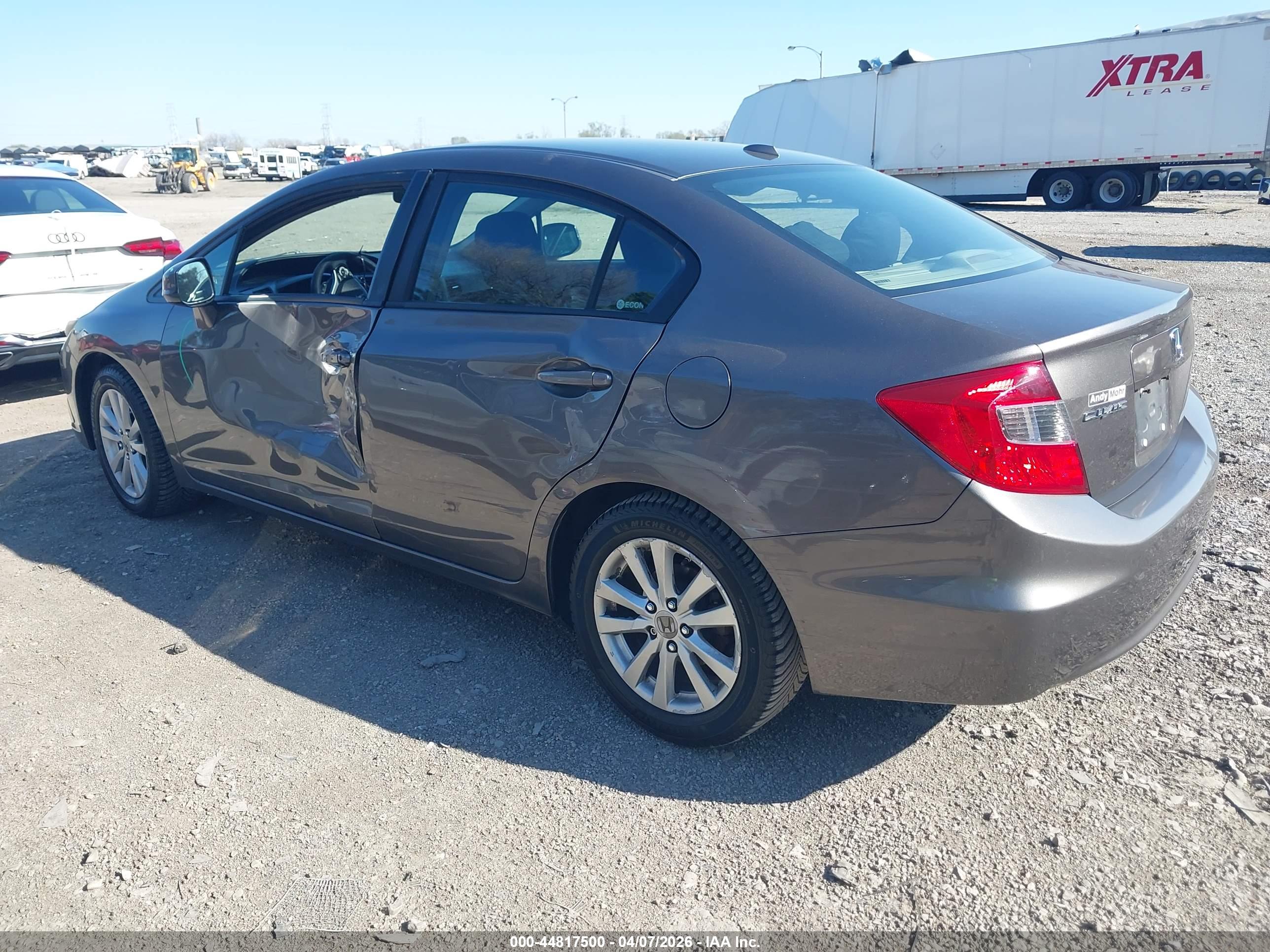 HONDA CIVIC image 3