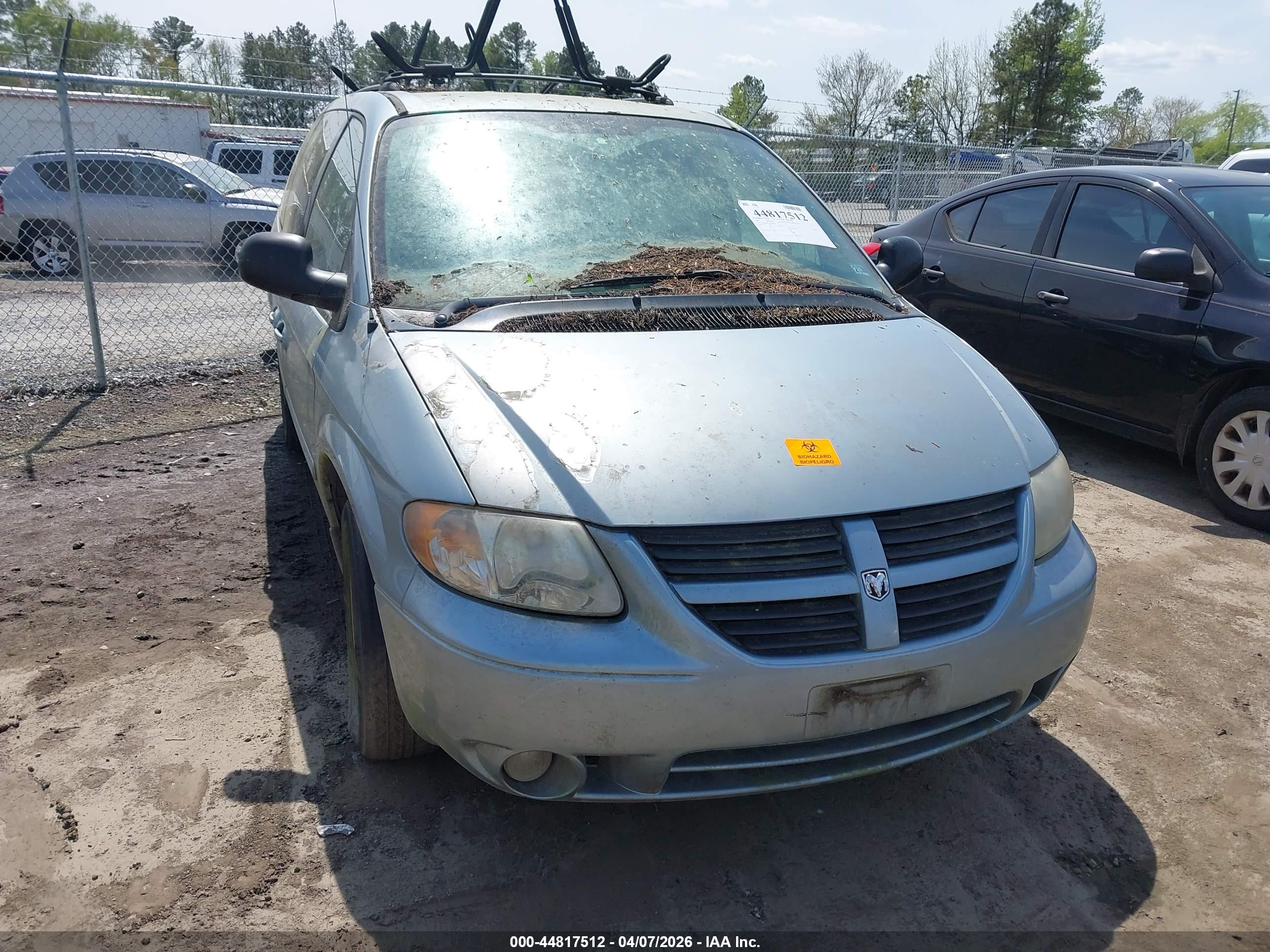 DODGE GRAND image 6