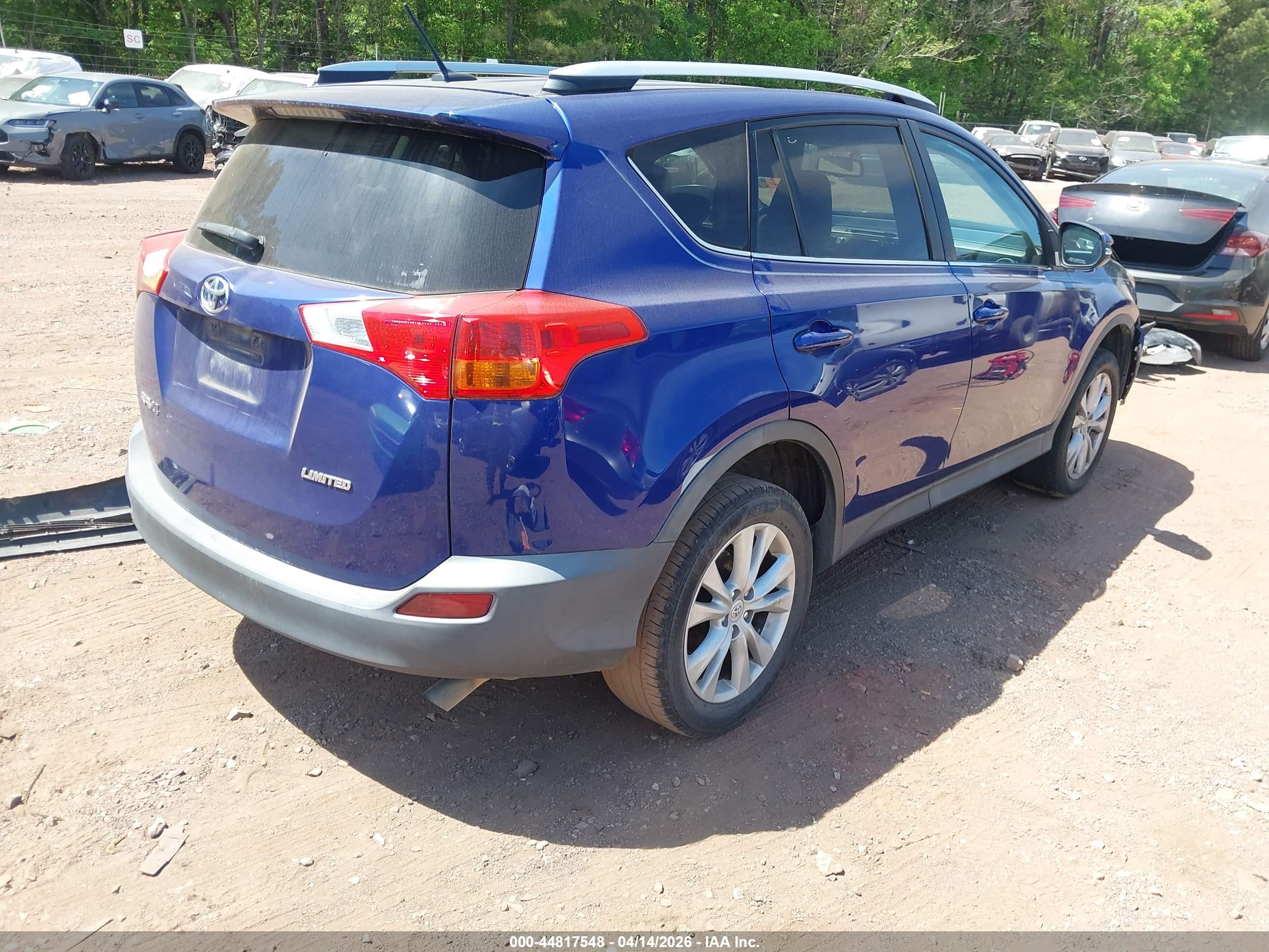TOYOTA RAV4 image 4