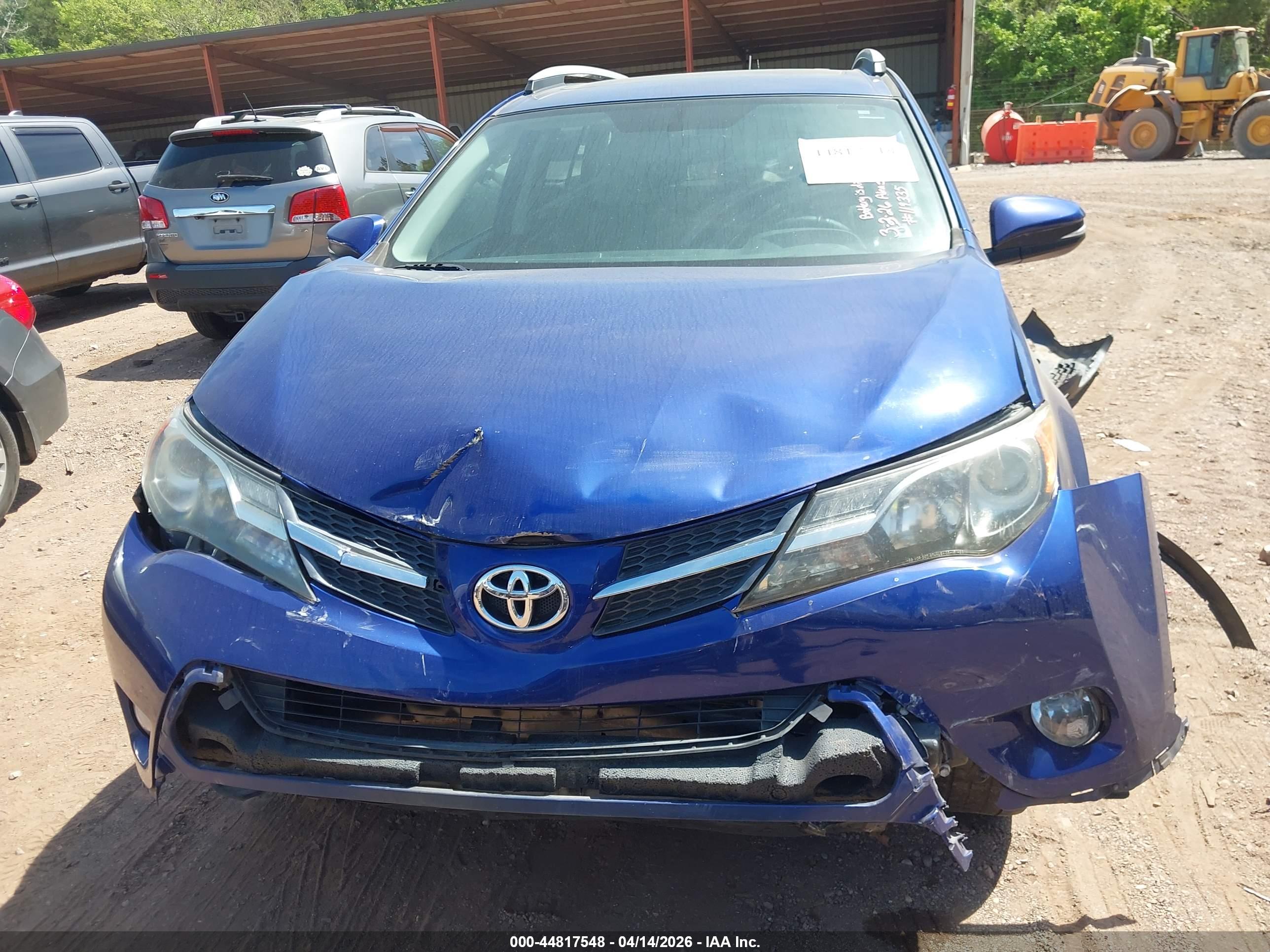 TOYOTA RAV4 image 6