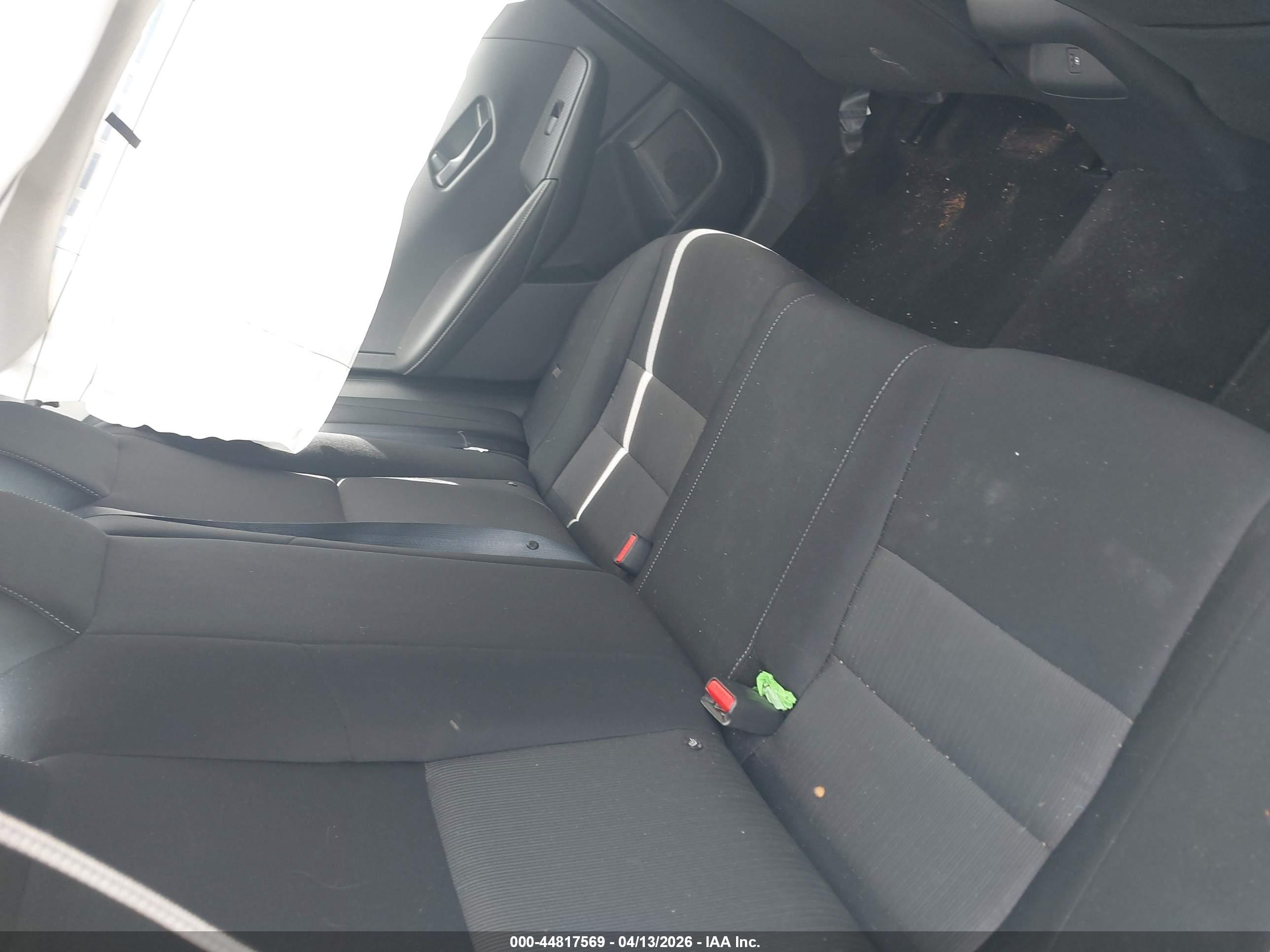 NISSAN SENTRA image 8