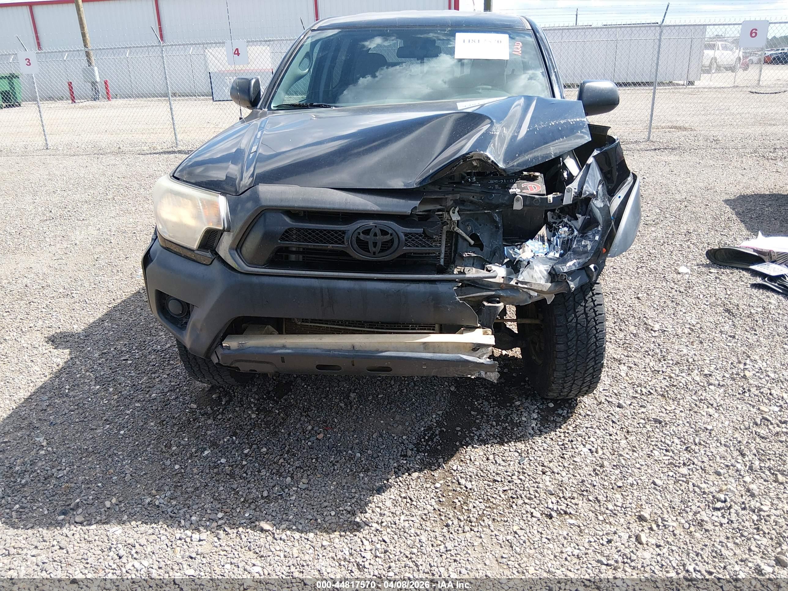 TOYOTA TACOMA image 6