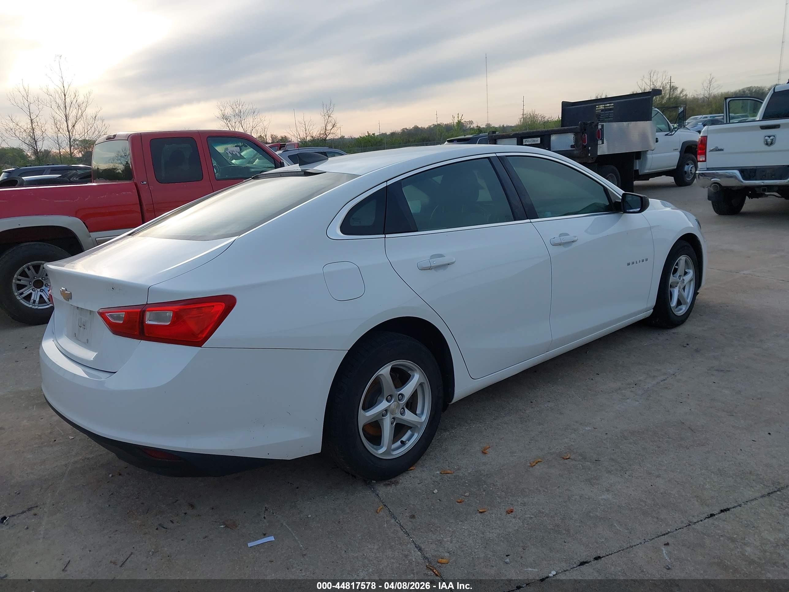 CHEVROLET MALIBU image 4