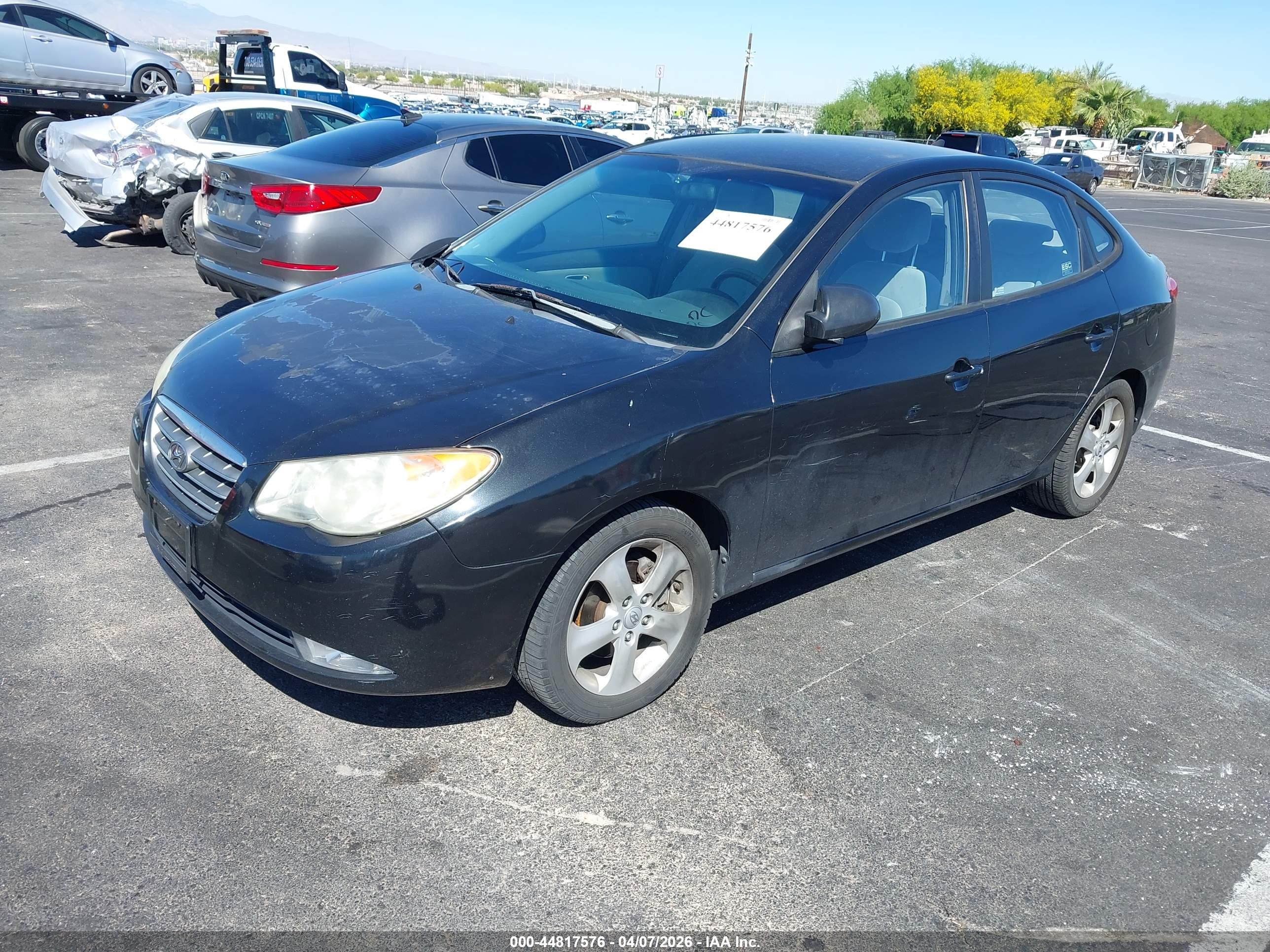 HYUNDAI ELANTRA image 2