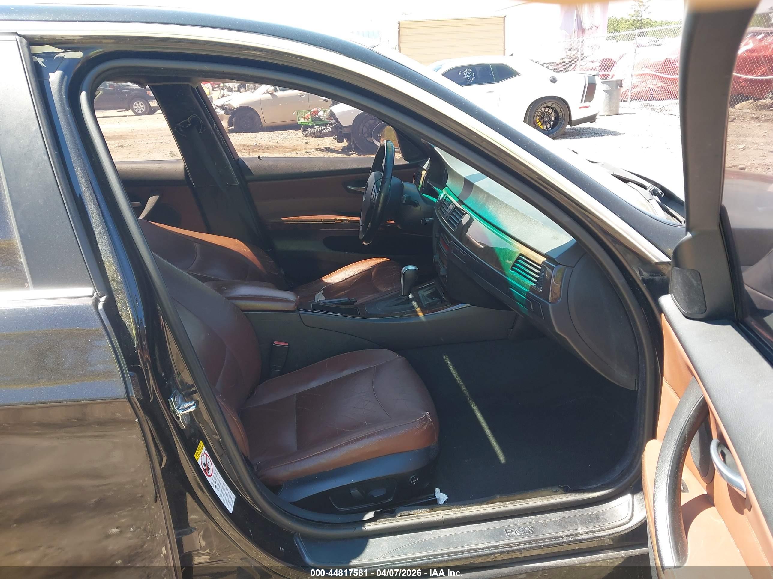 BMW 330I image 5