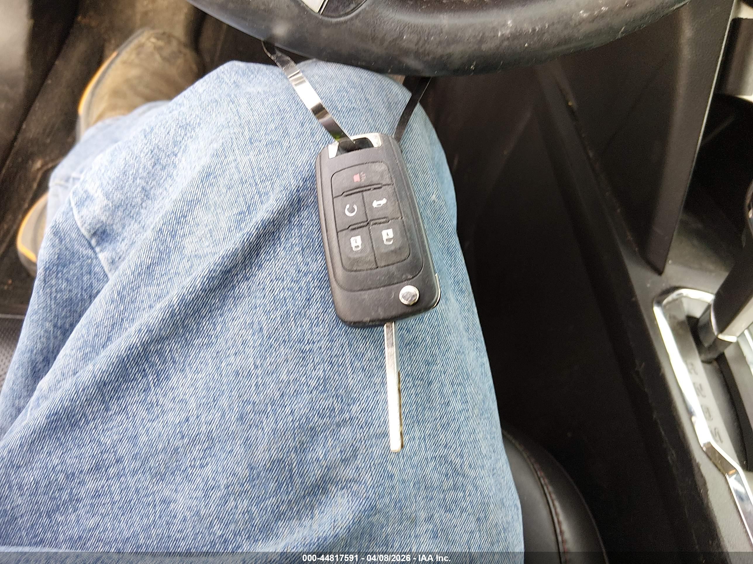 CHEVROLET EQUINOX image 11