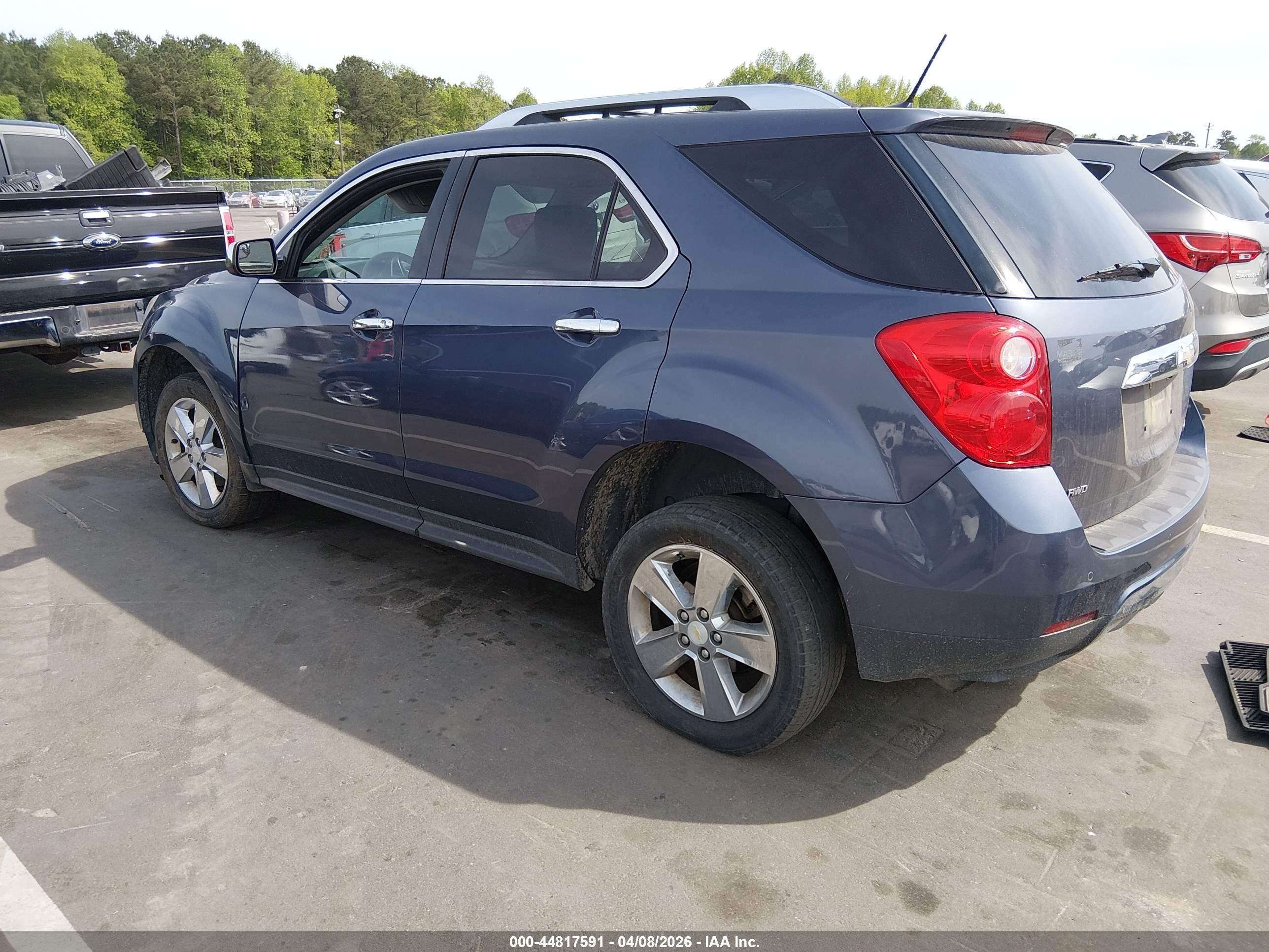 CHEVROLET EQUINOX image 3