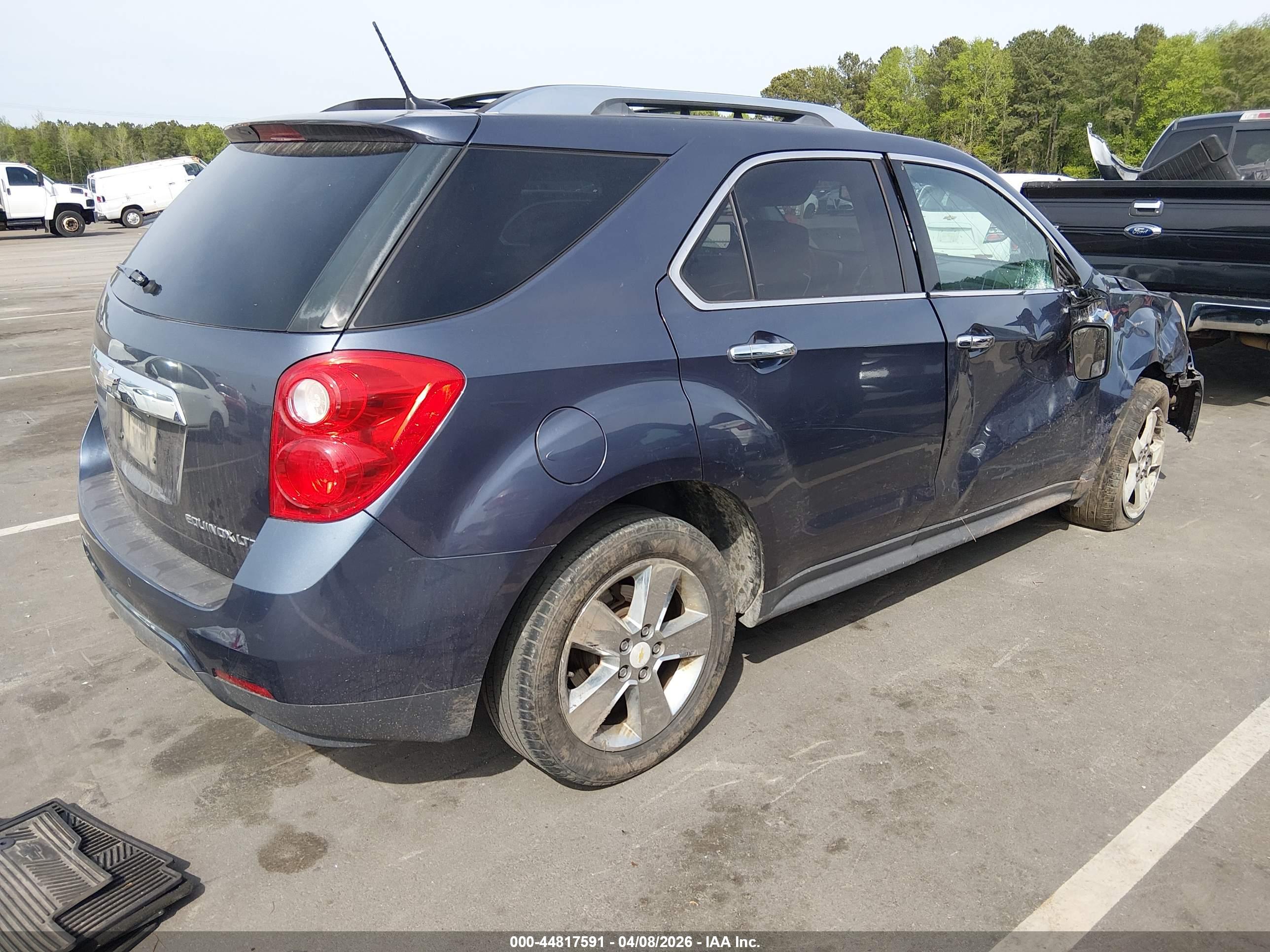 CHEVROLET EQUINOX image 4