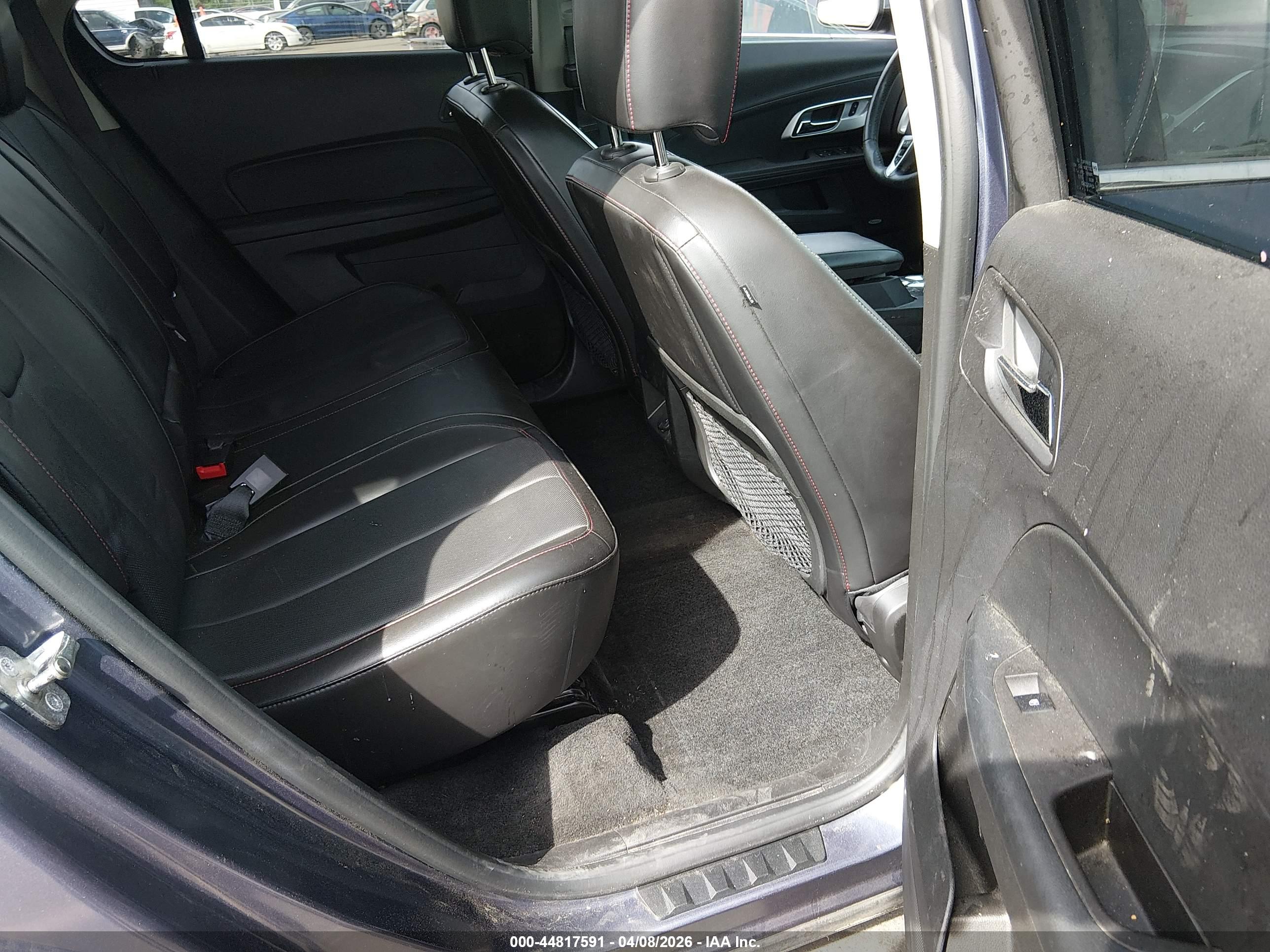 CHEVROLET EQUINOX image 8