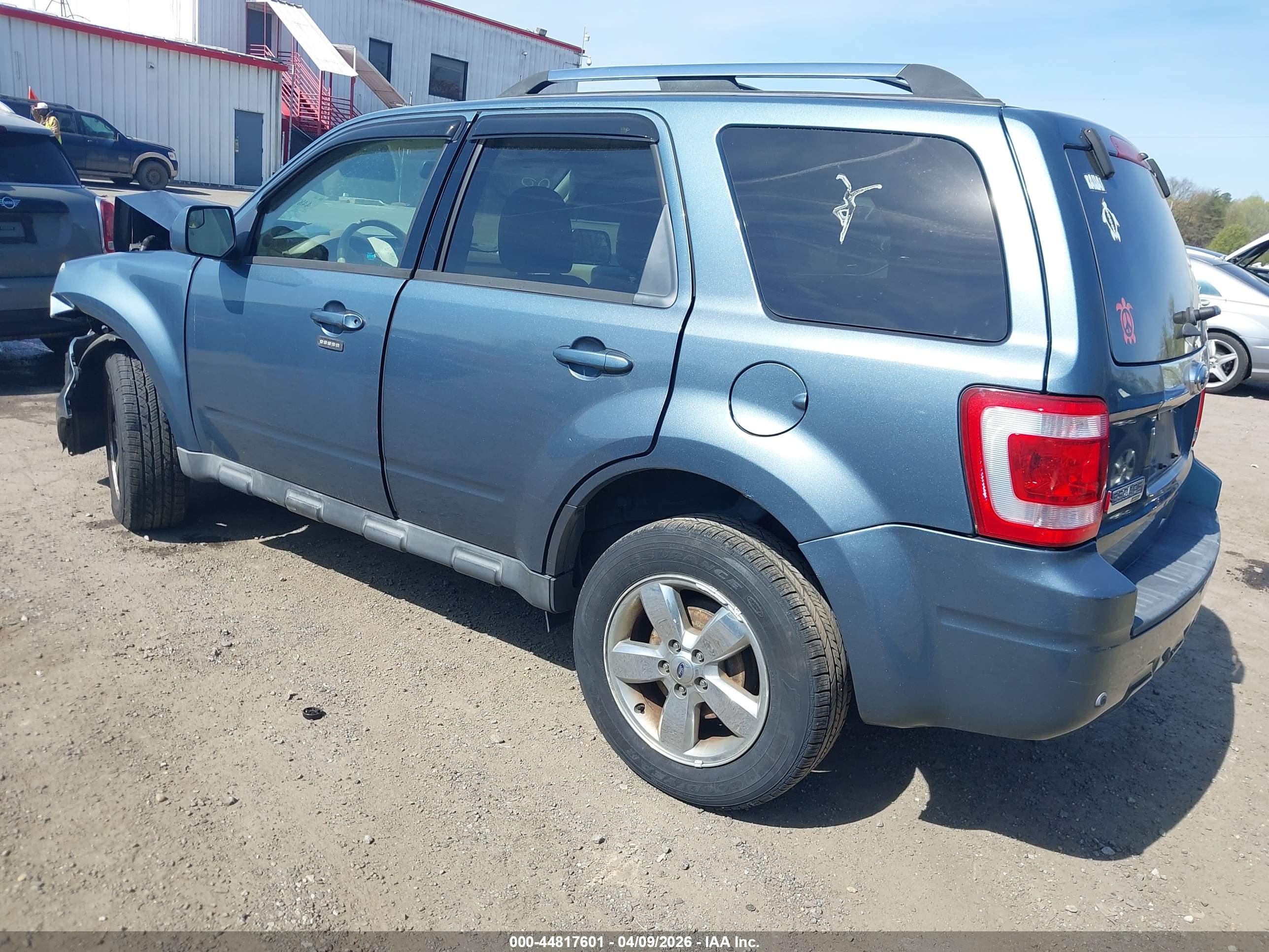 FORD ESCAPE image 3