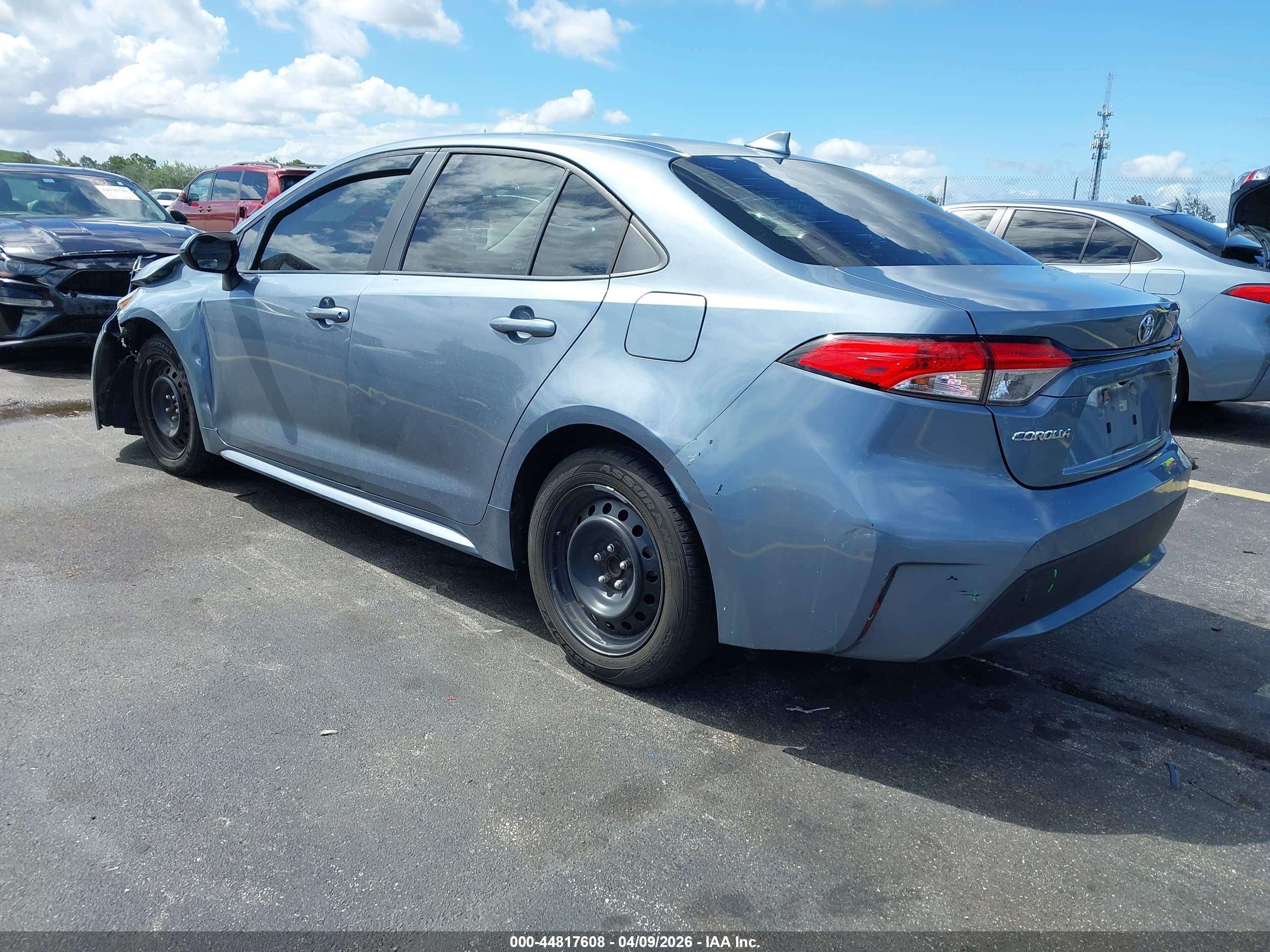 TOYOTA COROLLA image 3
