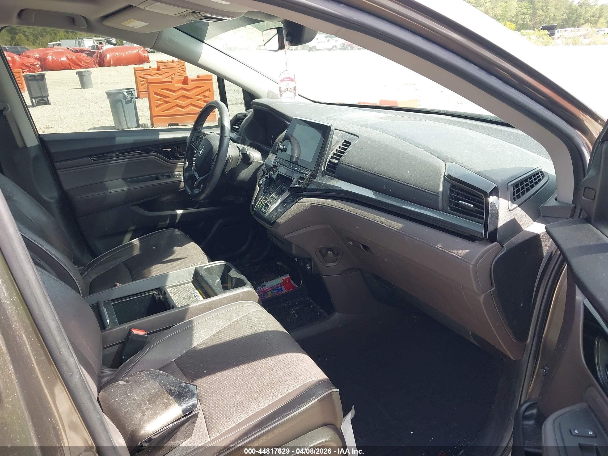 HONDA ODYSSEY image 5