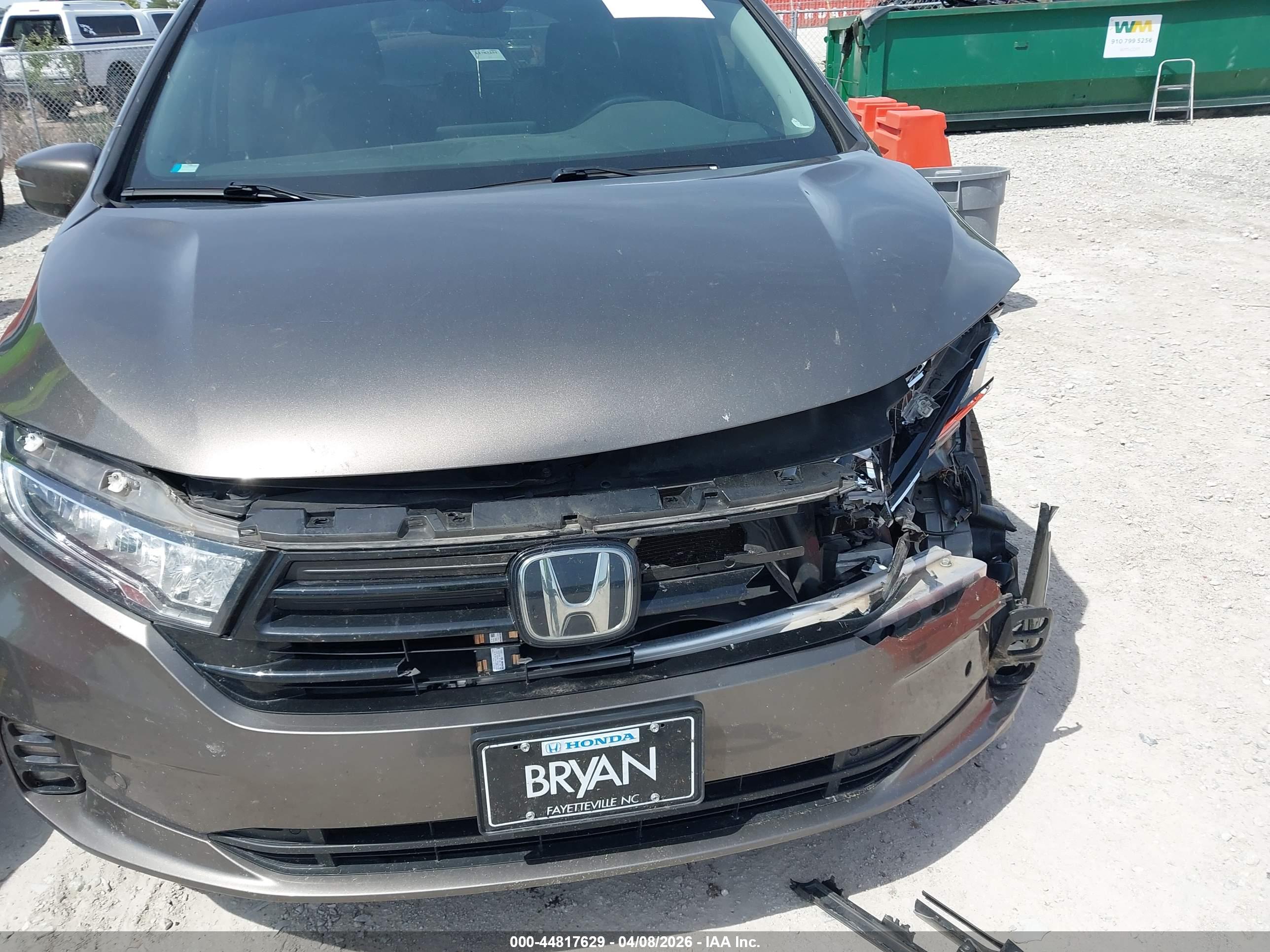 HONDA ODYSSEY image 6