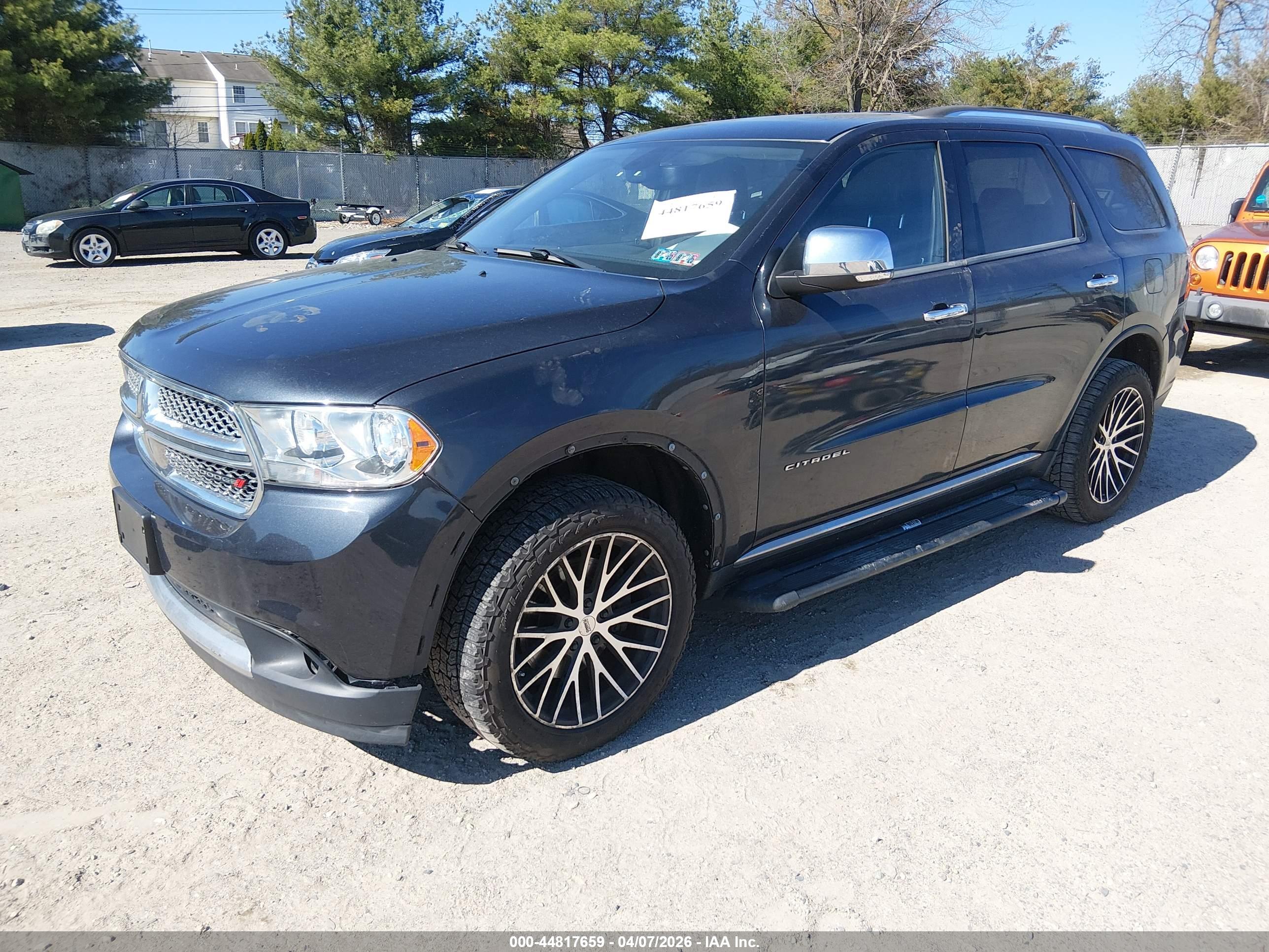 DODGE DURANGO image 2