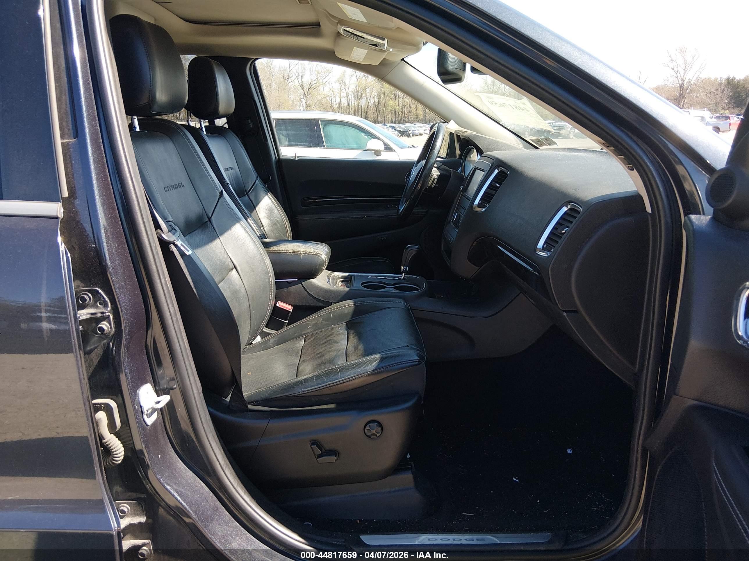 DODGE DURANGO image 5