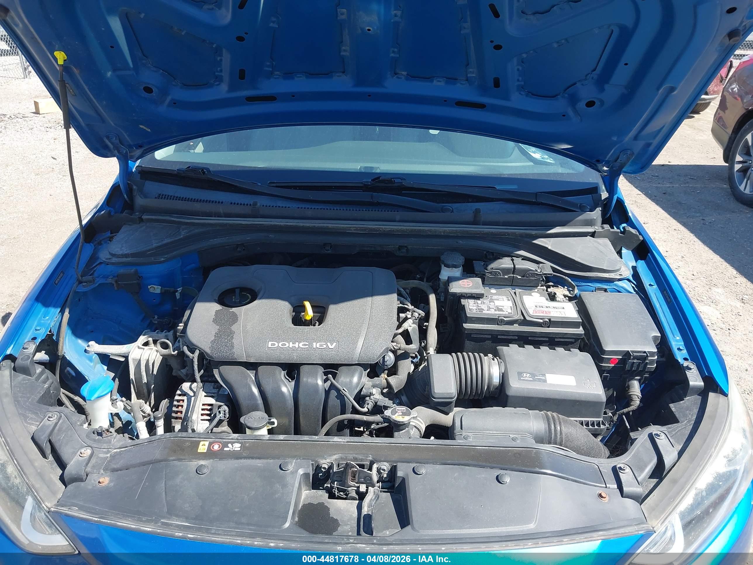 HYUNDAI ELANTRA image 10