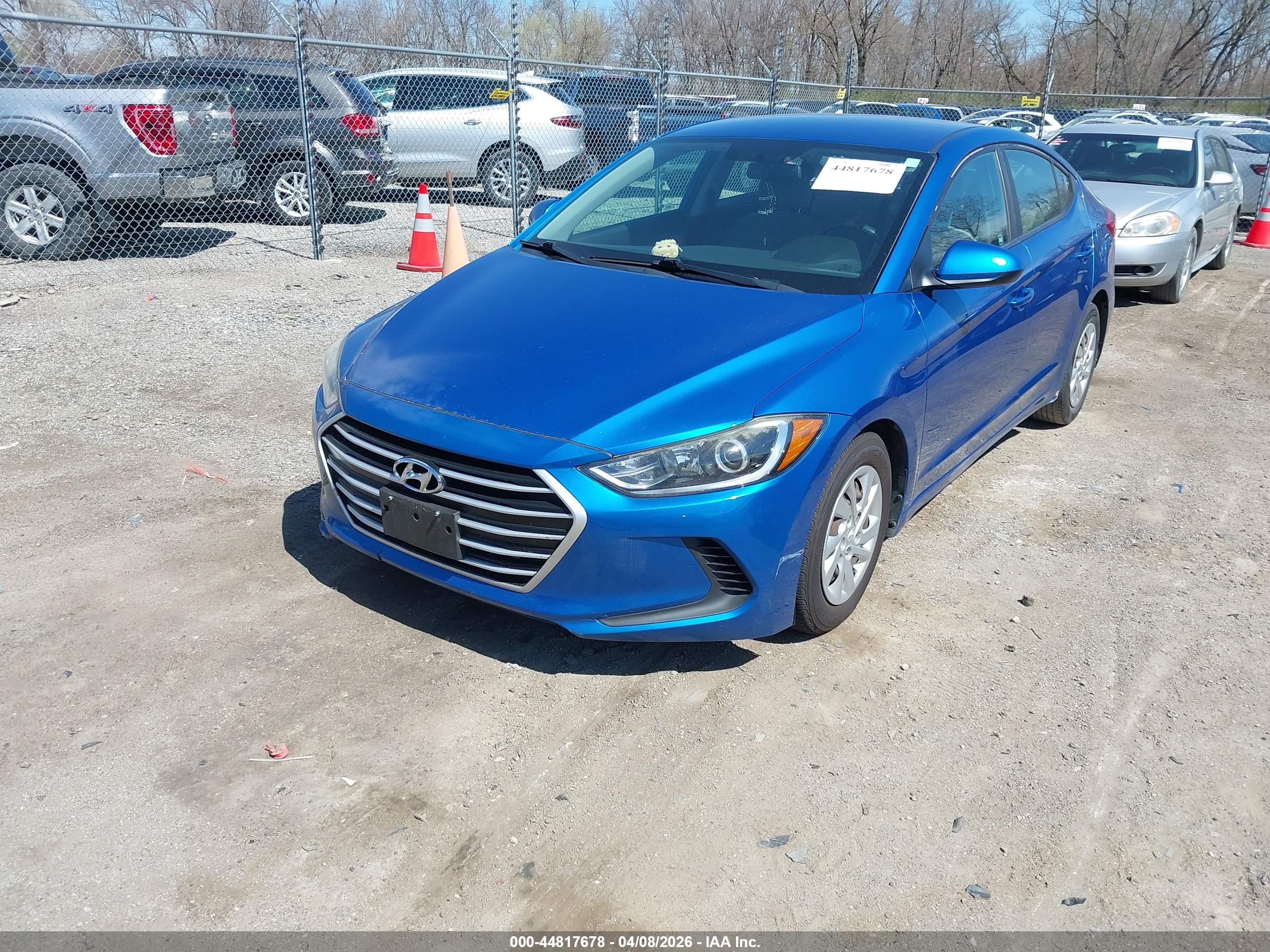 HYUNDAI ELANTRA image 2