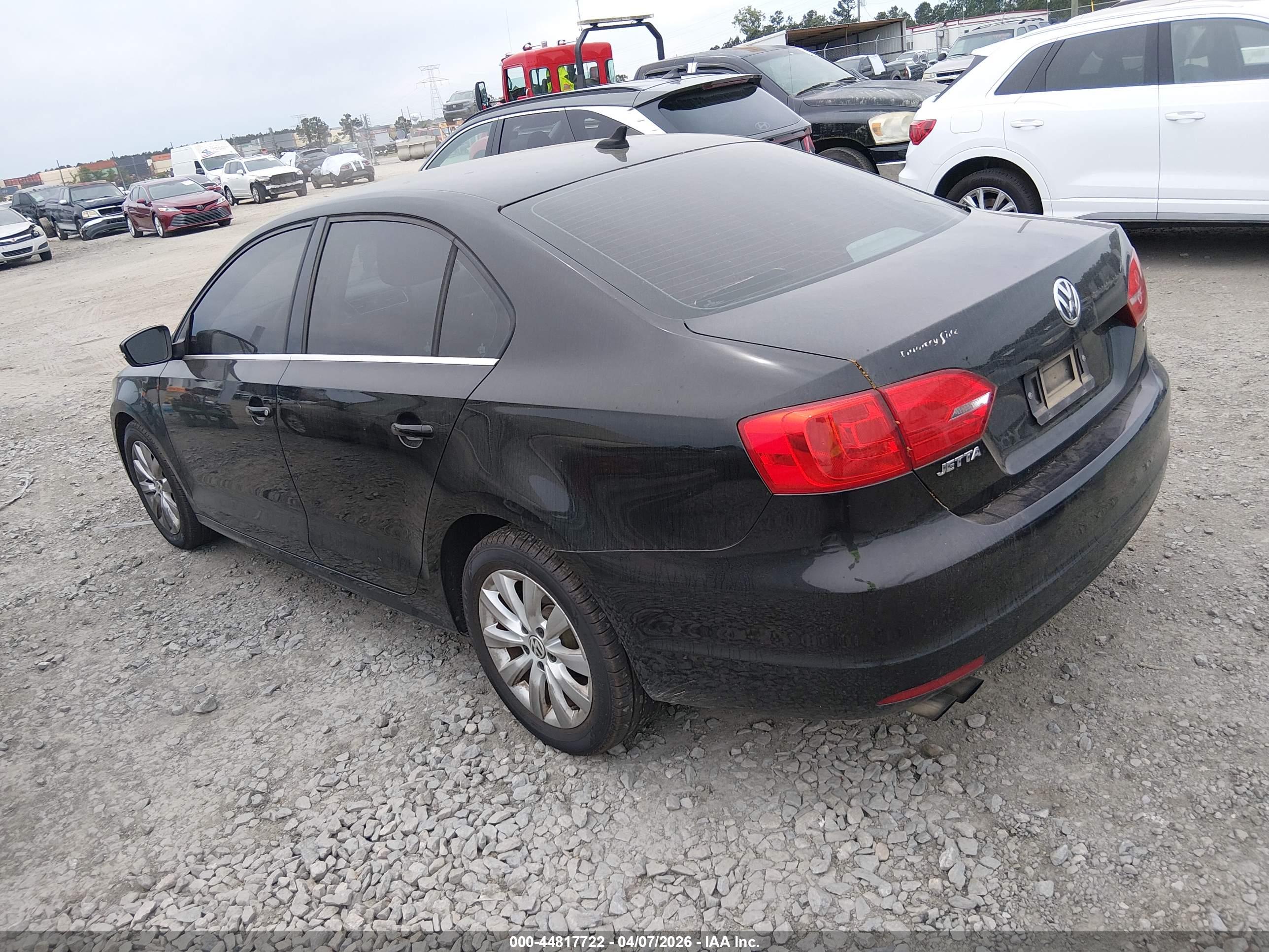 VOLKSWAGEN JETTA image 3