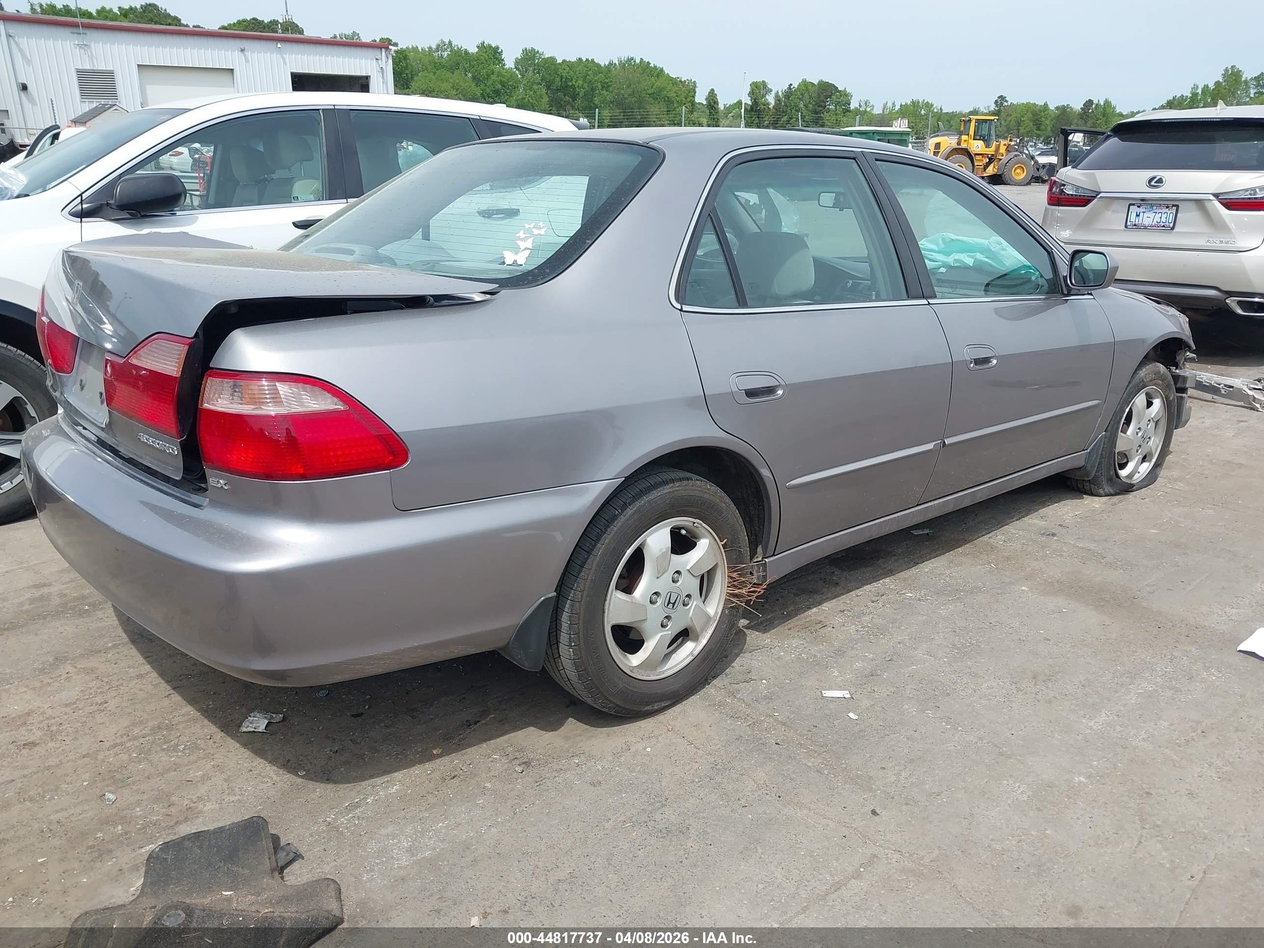 HONDA ACCORD image 4