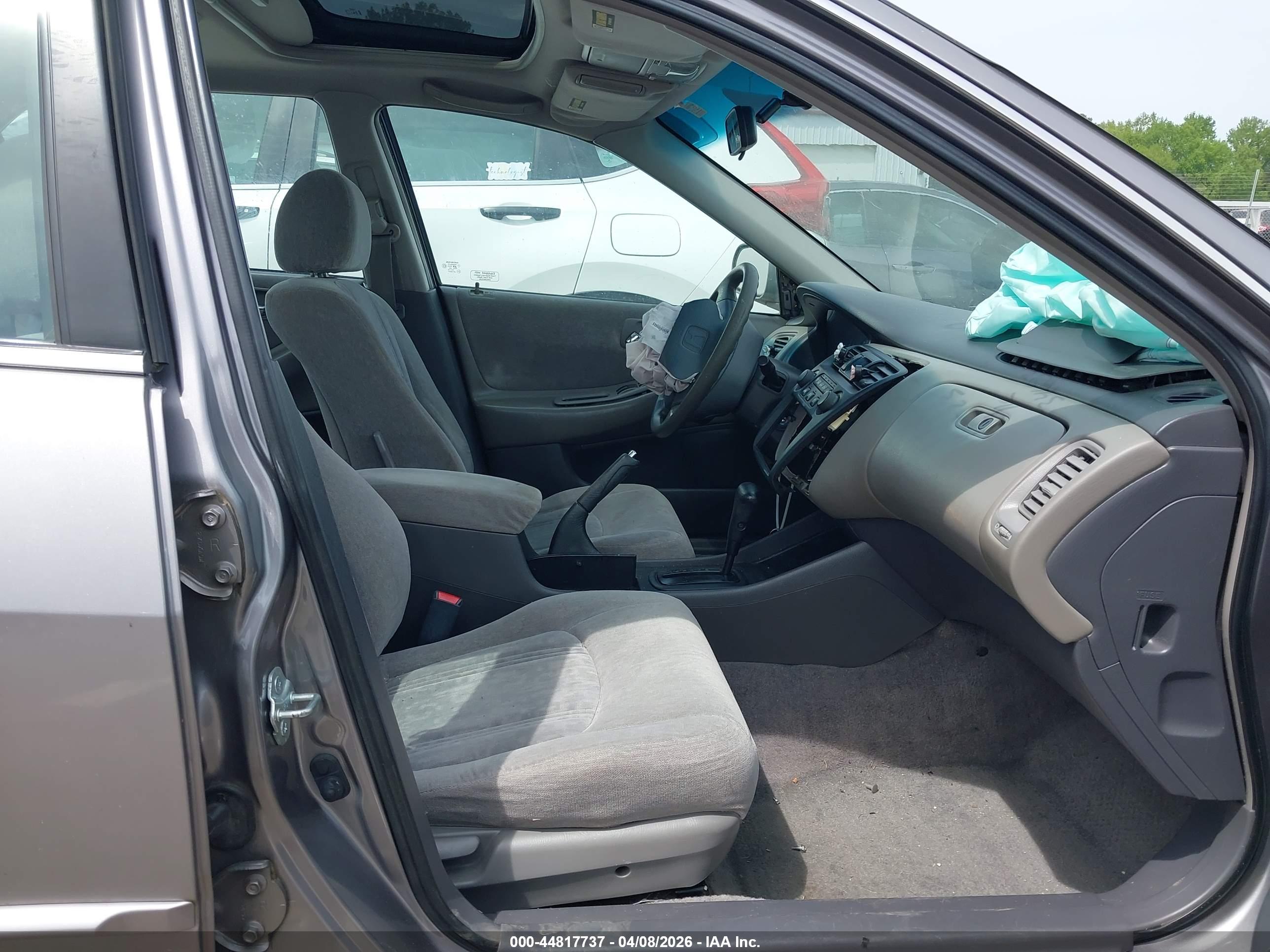 HONDA ACCORD image 5