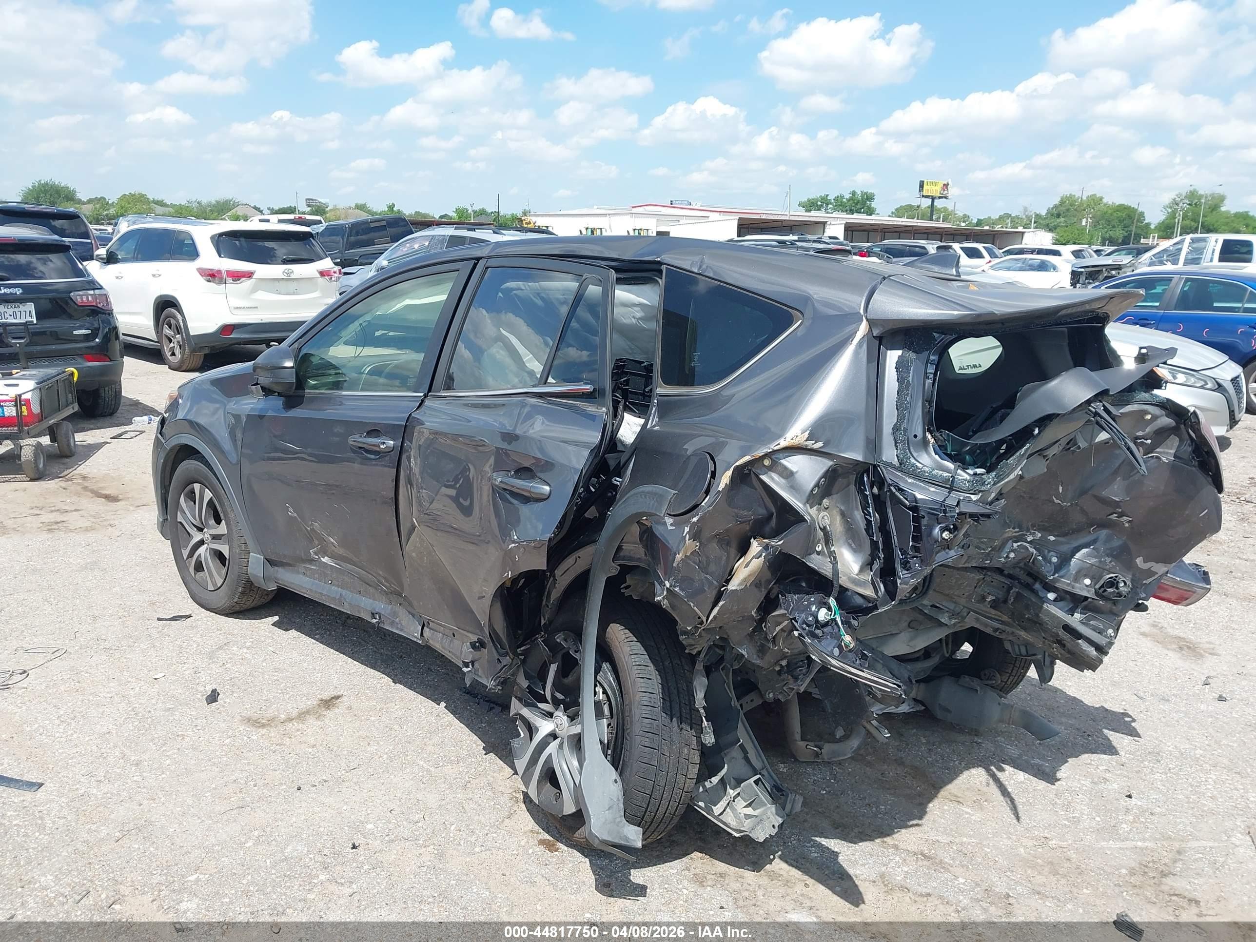 TOYOTA RAV4 image 3