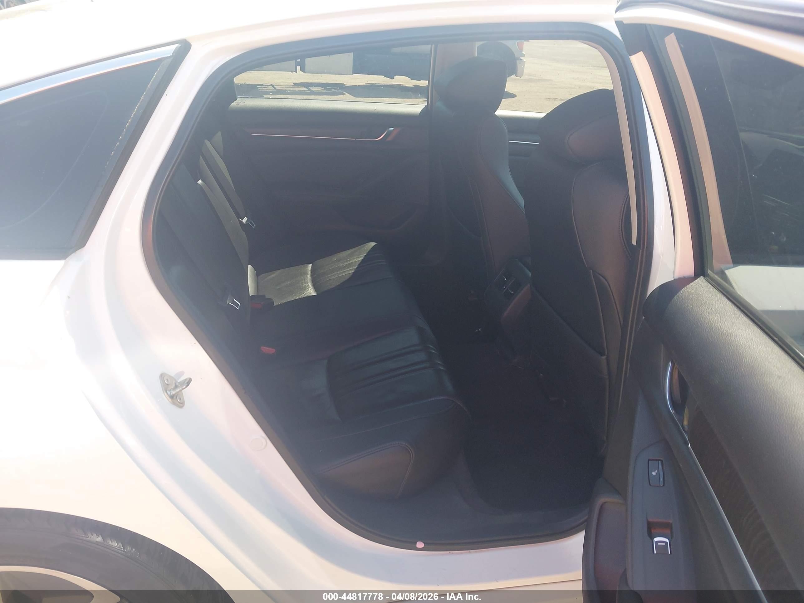 HONDA ACCORD image 8