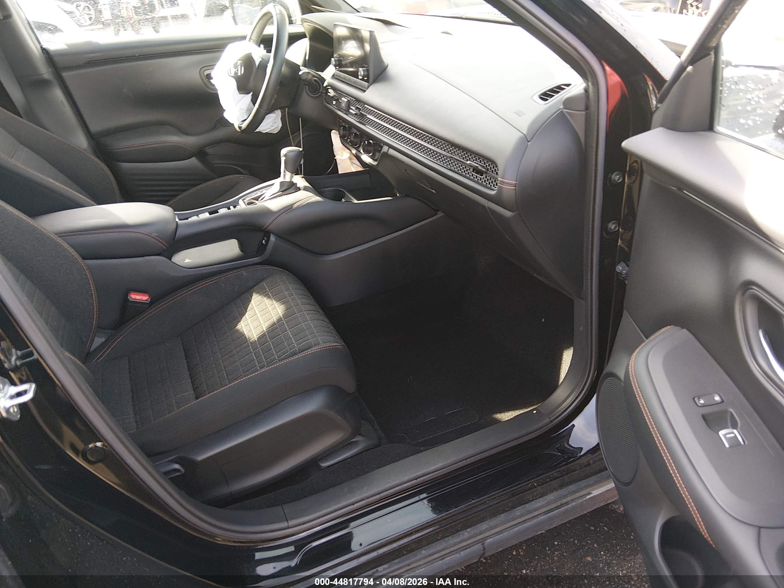 HONDA HR-V image 5