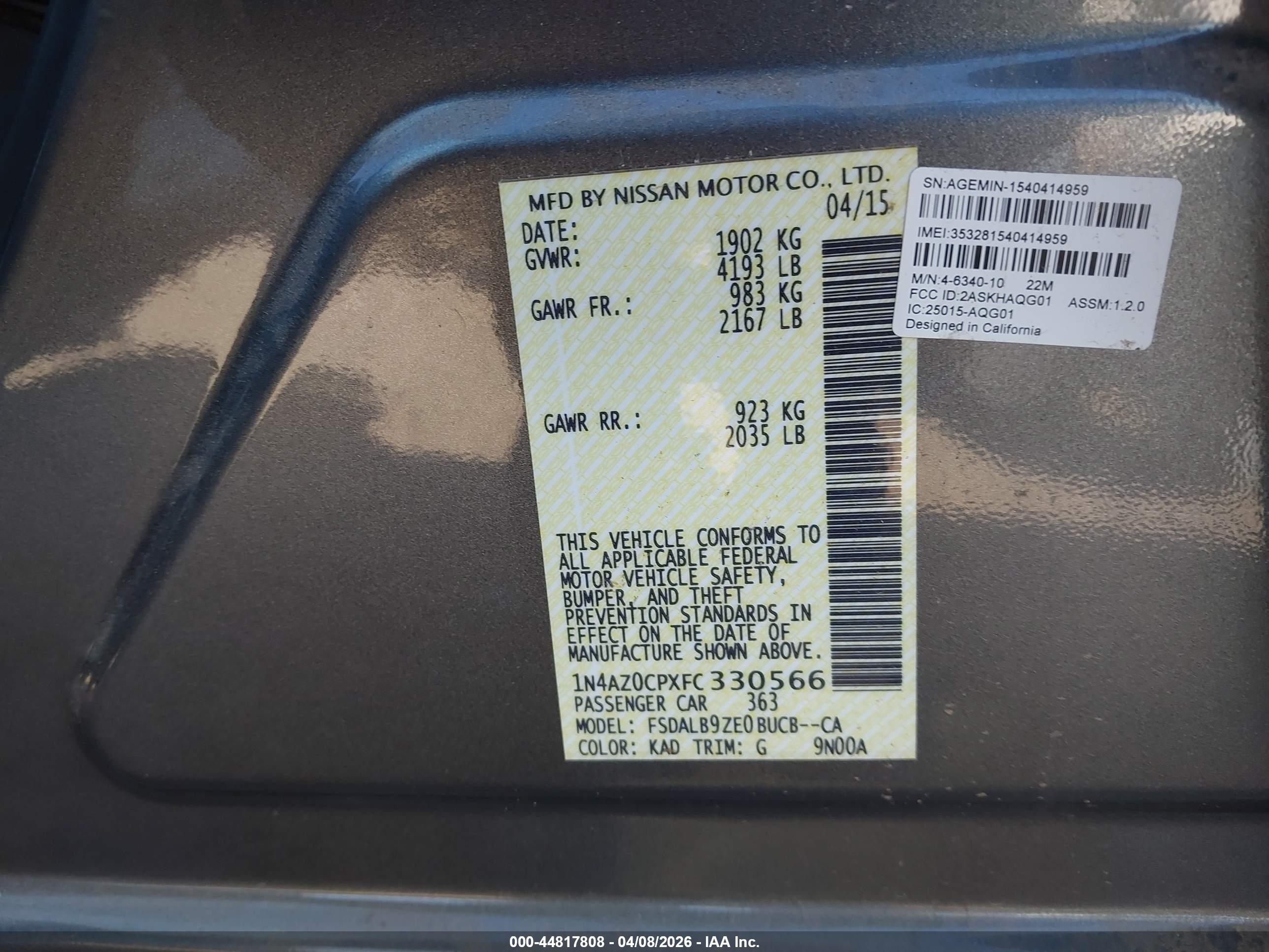 NISSAN LEAF image 9