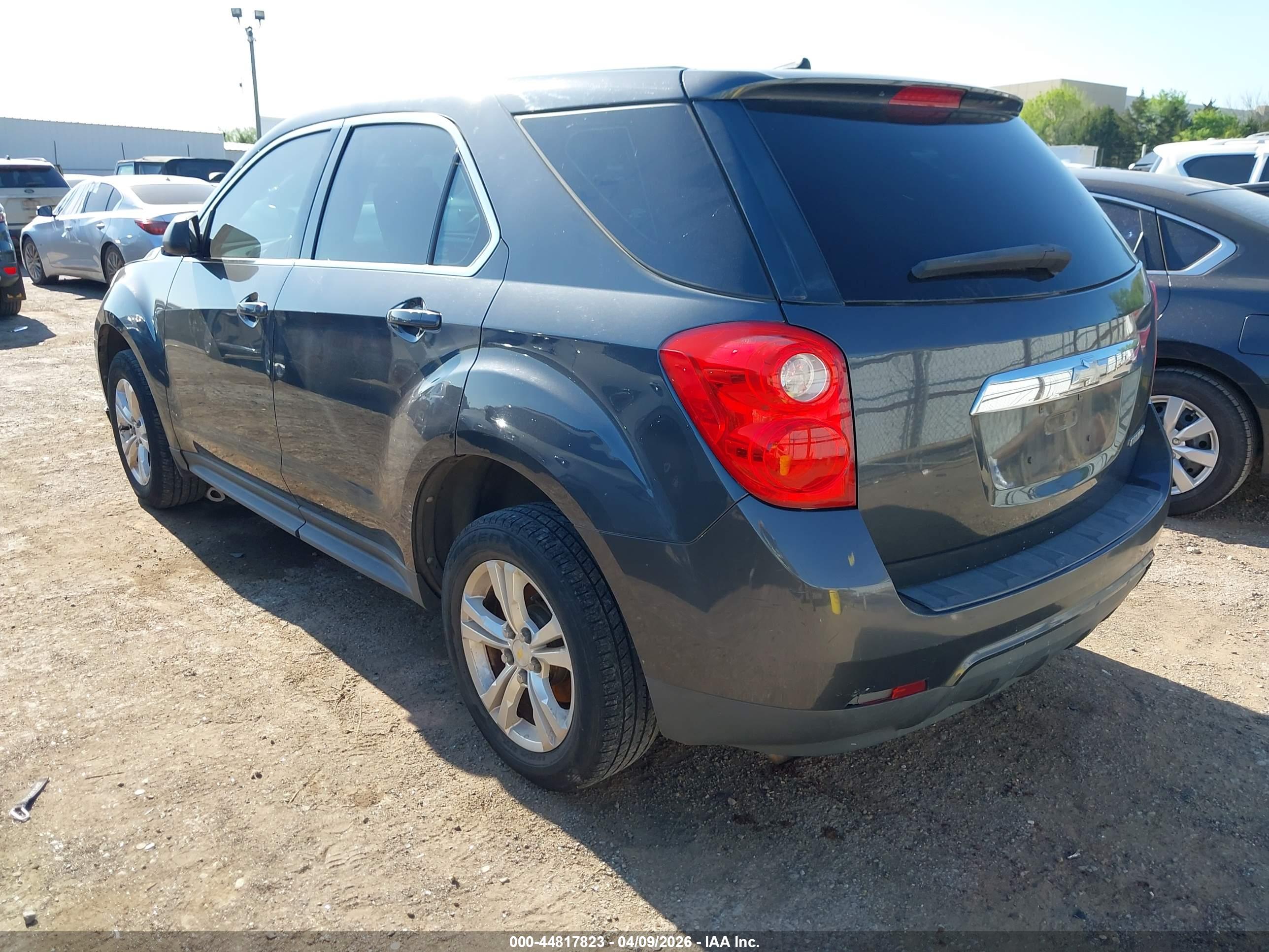 CHEVROLET EQUINOX image 3
