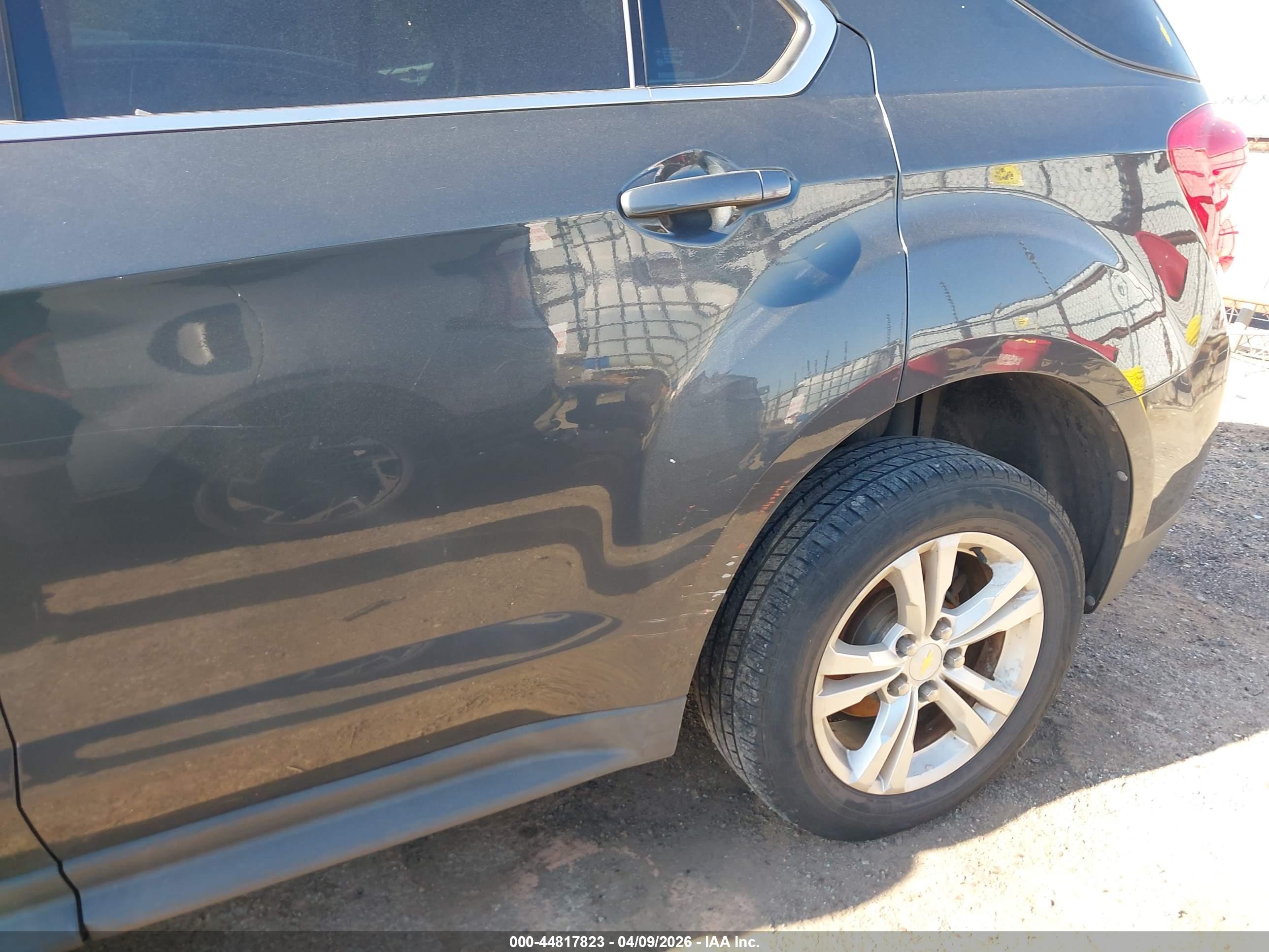 CHEVROLET EQUINOX image 6