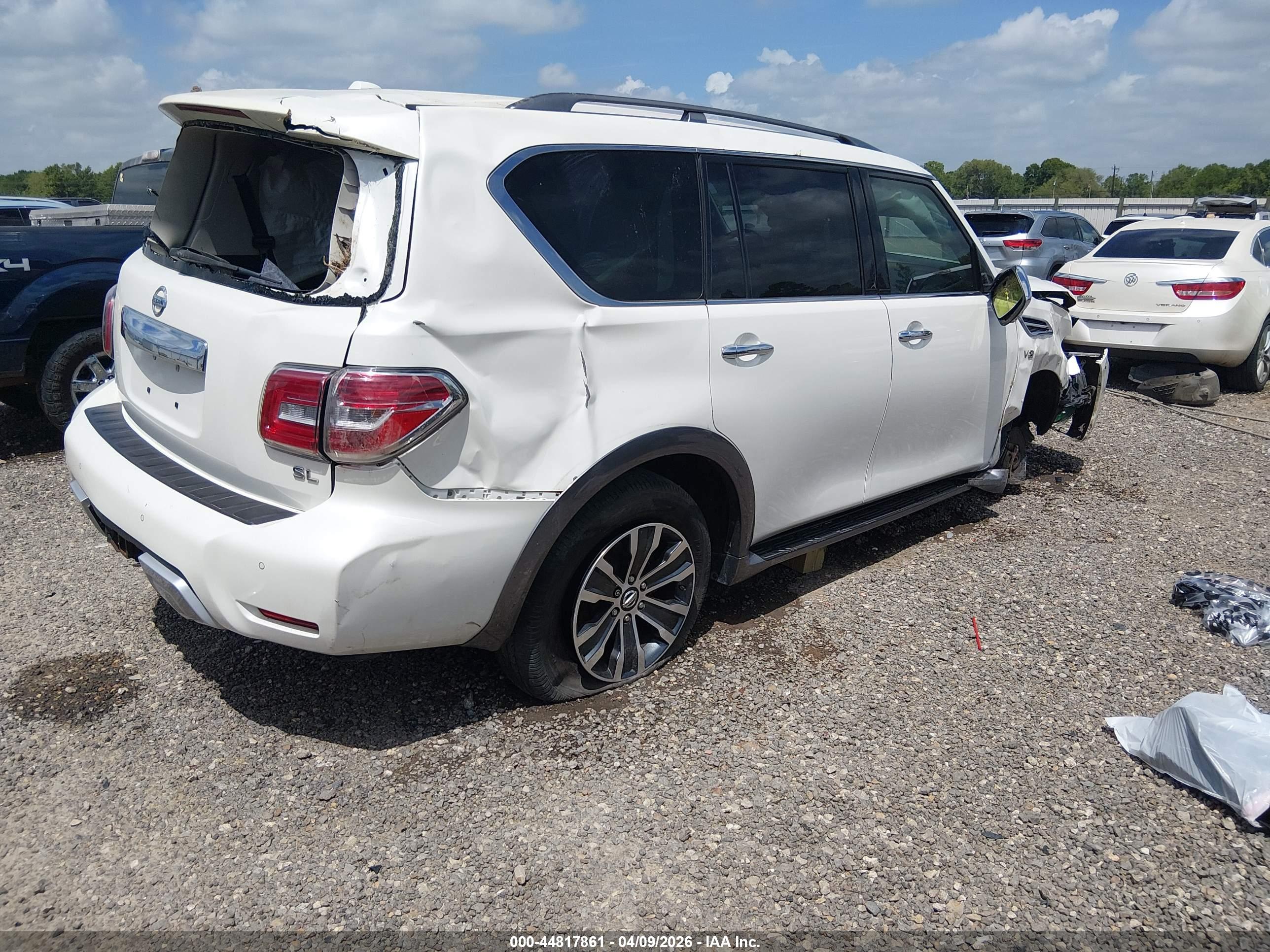 NISSAN ARMADA image 4