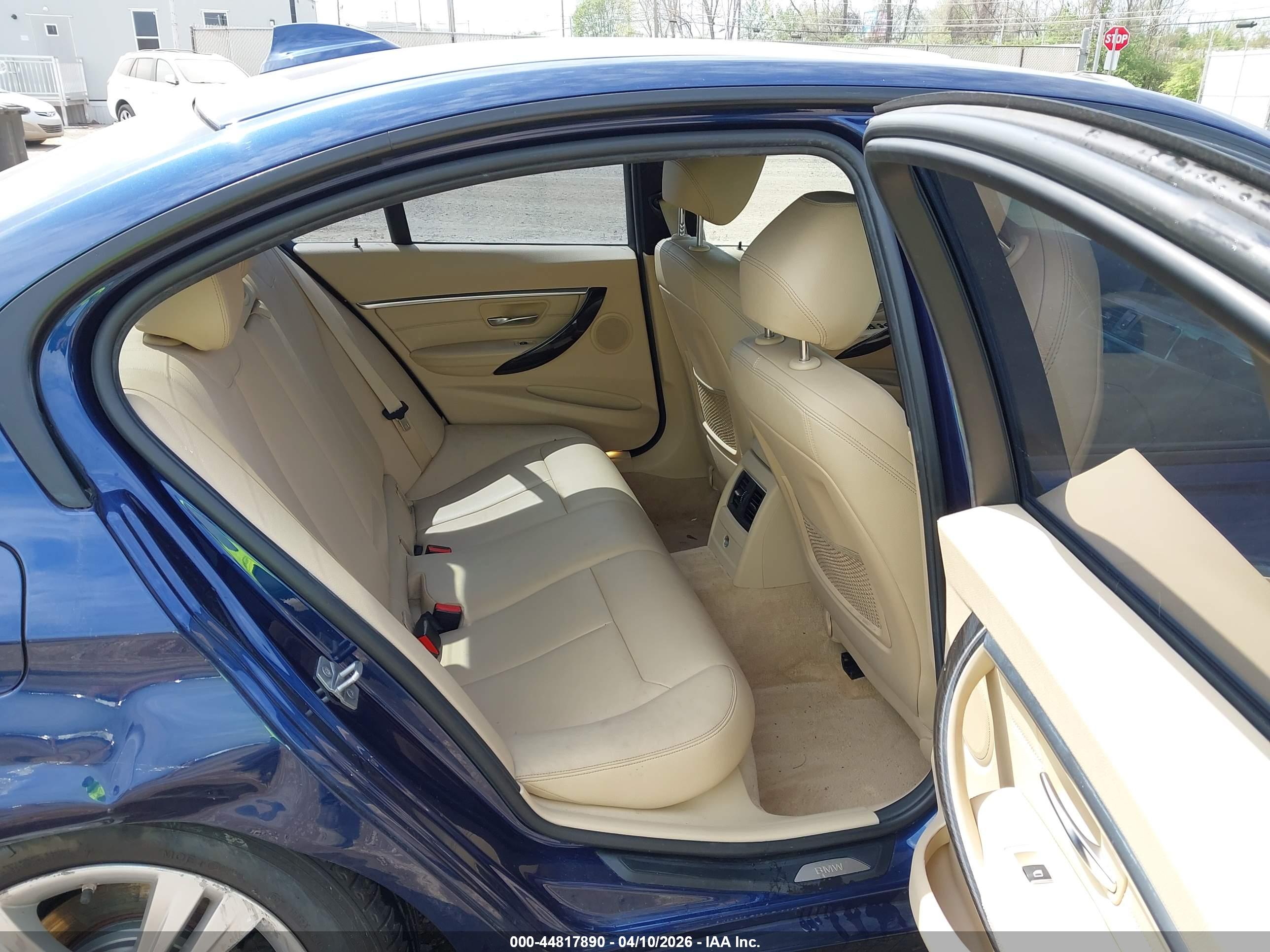 BMW 328I image 8