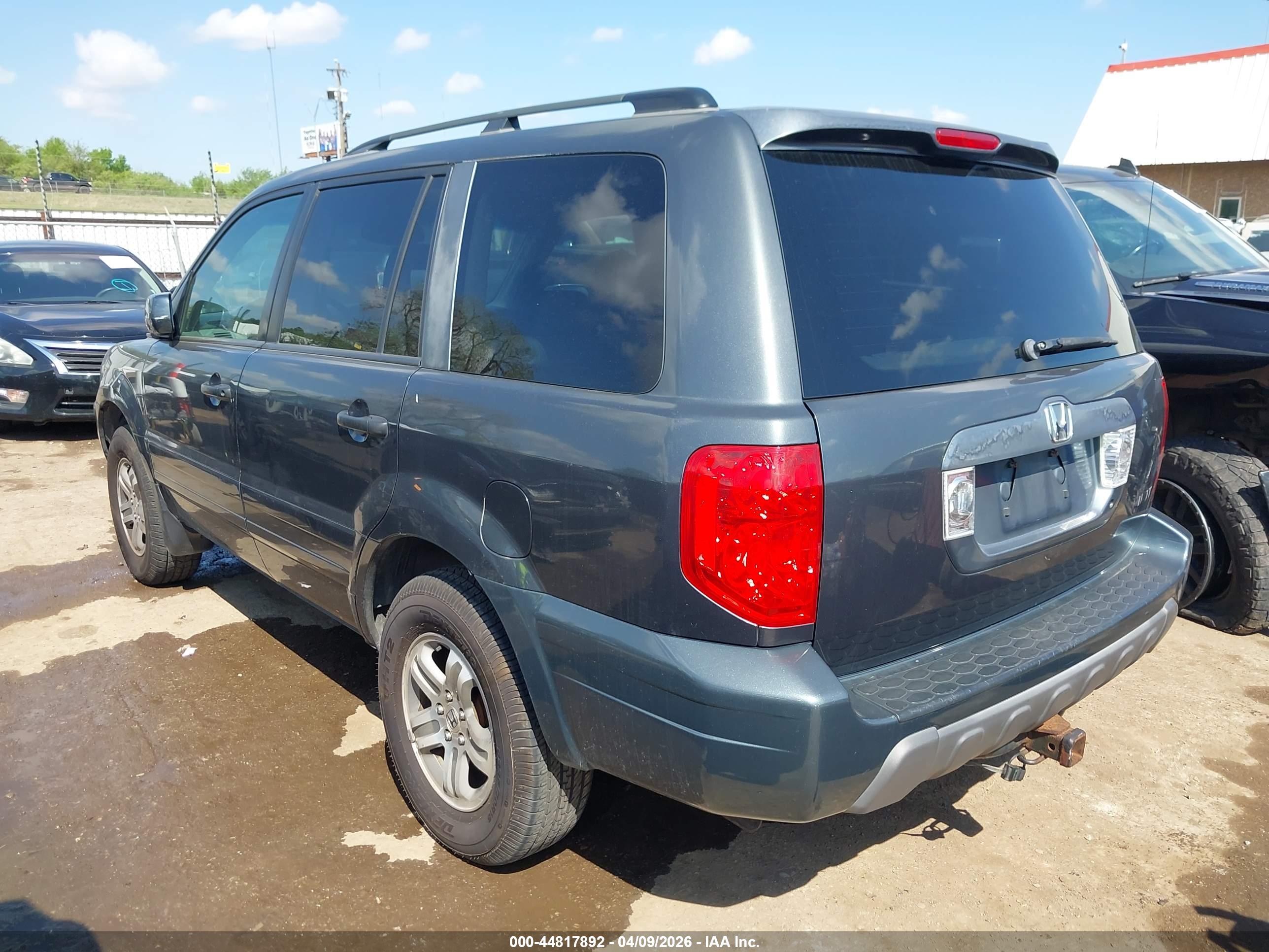 HONDA PILOT image 3