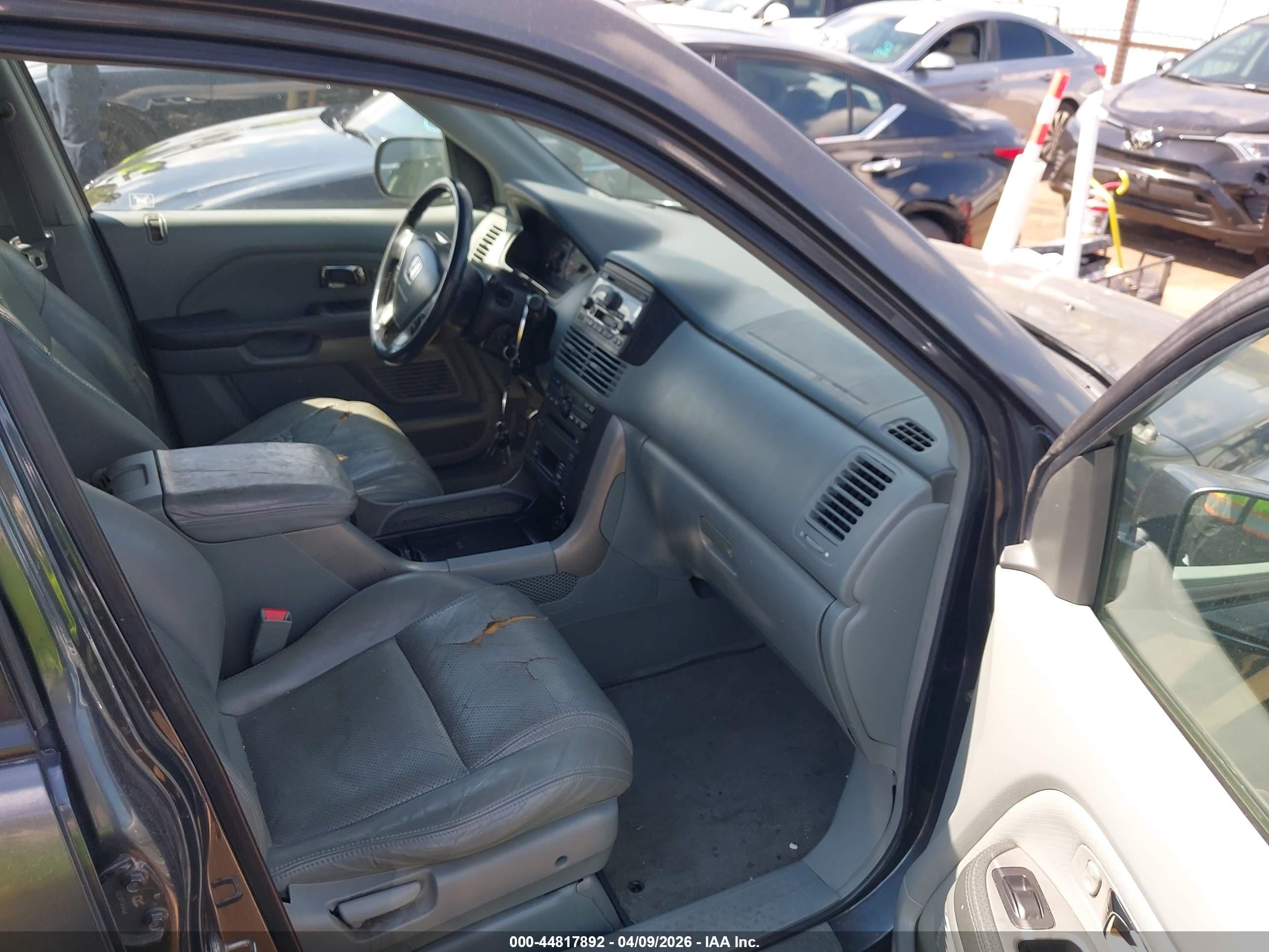 HONDA PILOT image 5