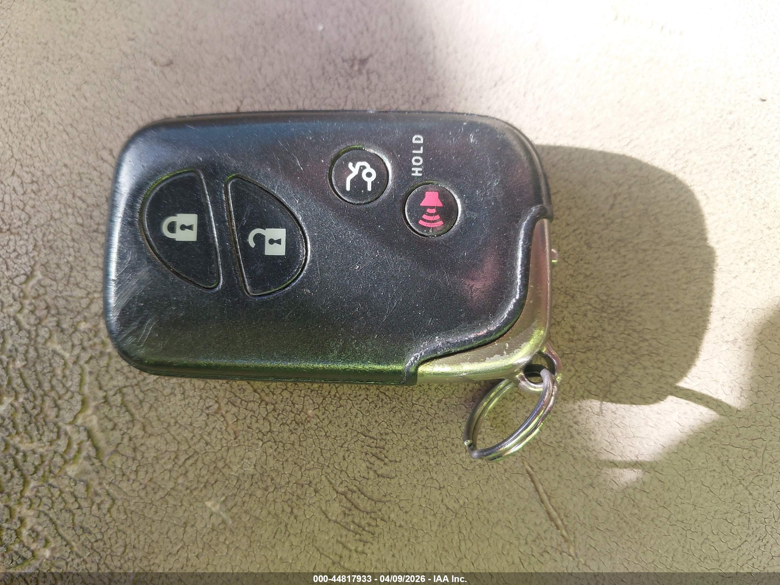 LEXUS IS image 11