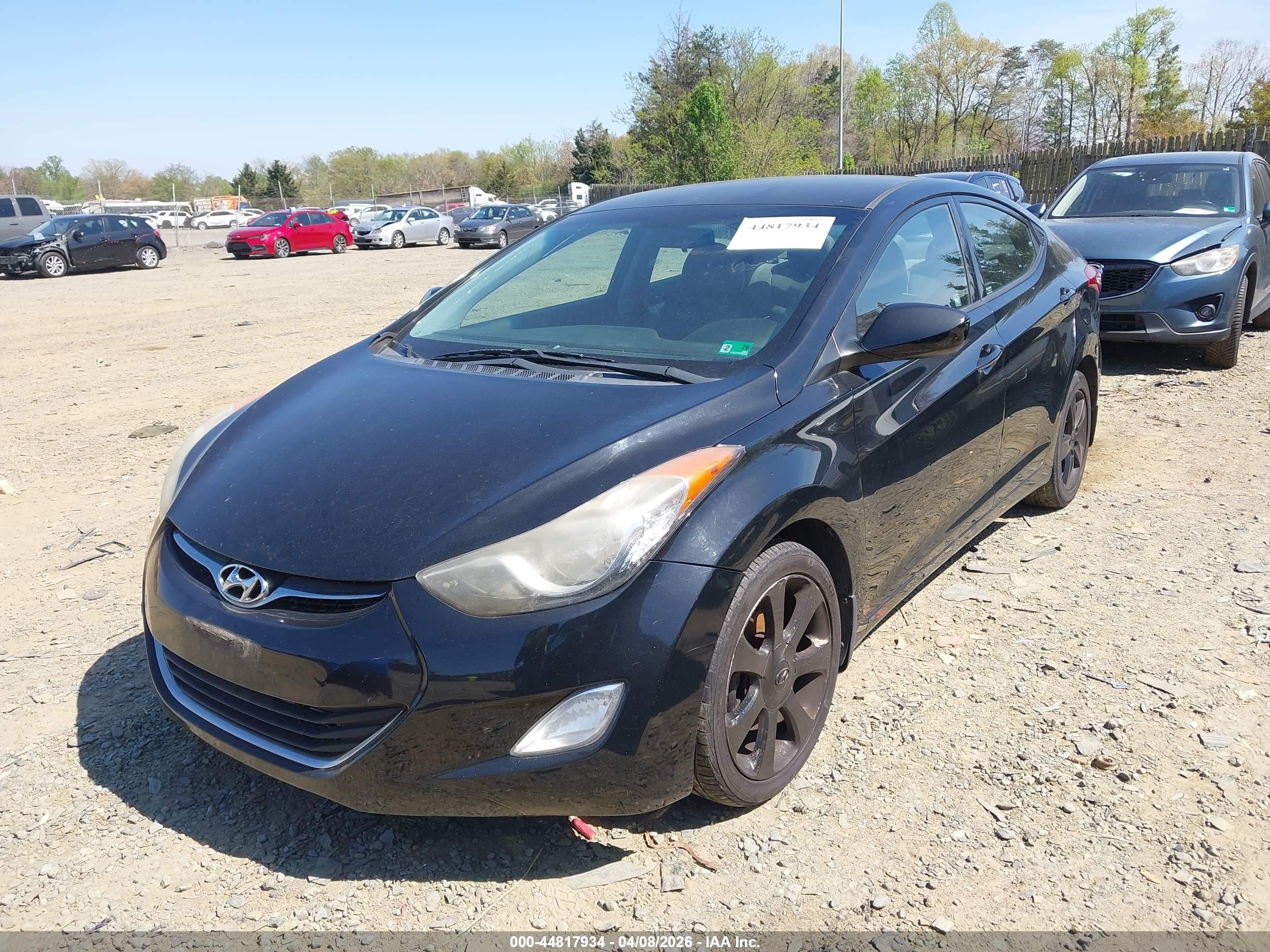 HYUNDAI ELANTRA image 2