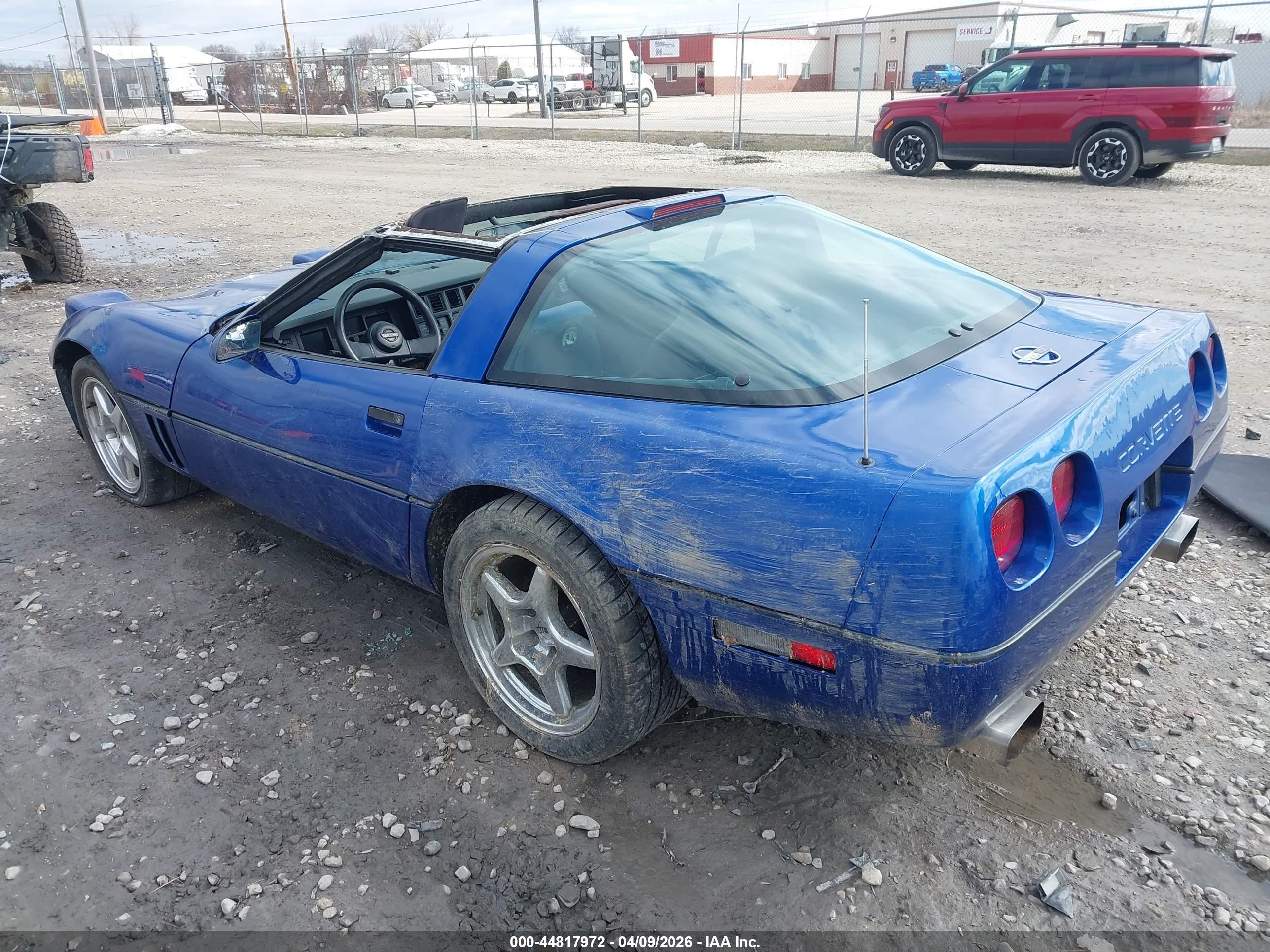 CHEVROLET CORVETTE image 3