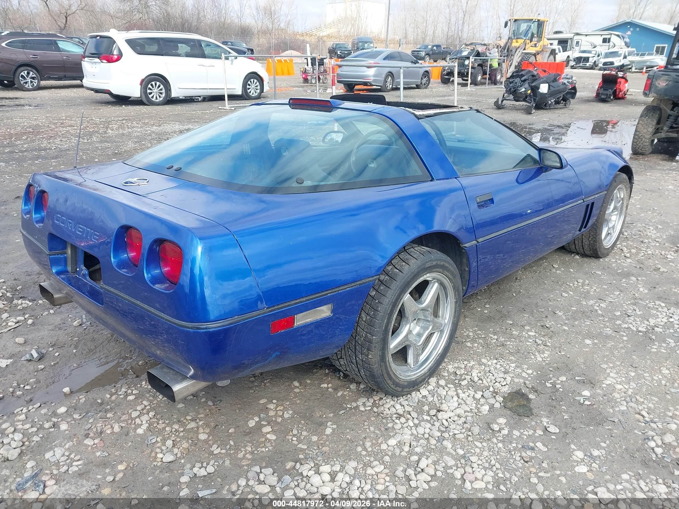 CHEVROLET CORVETTE image 4