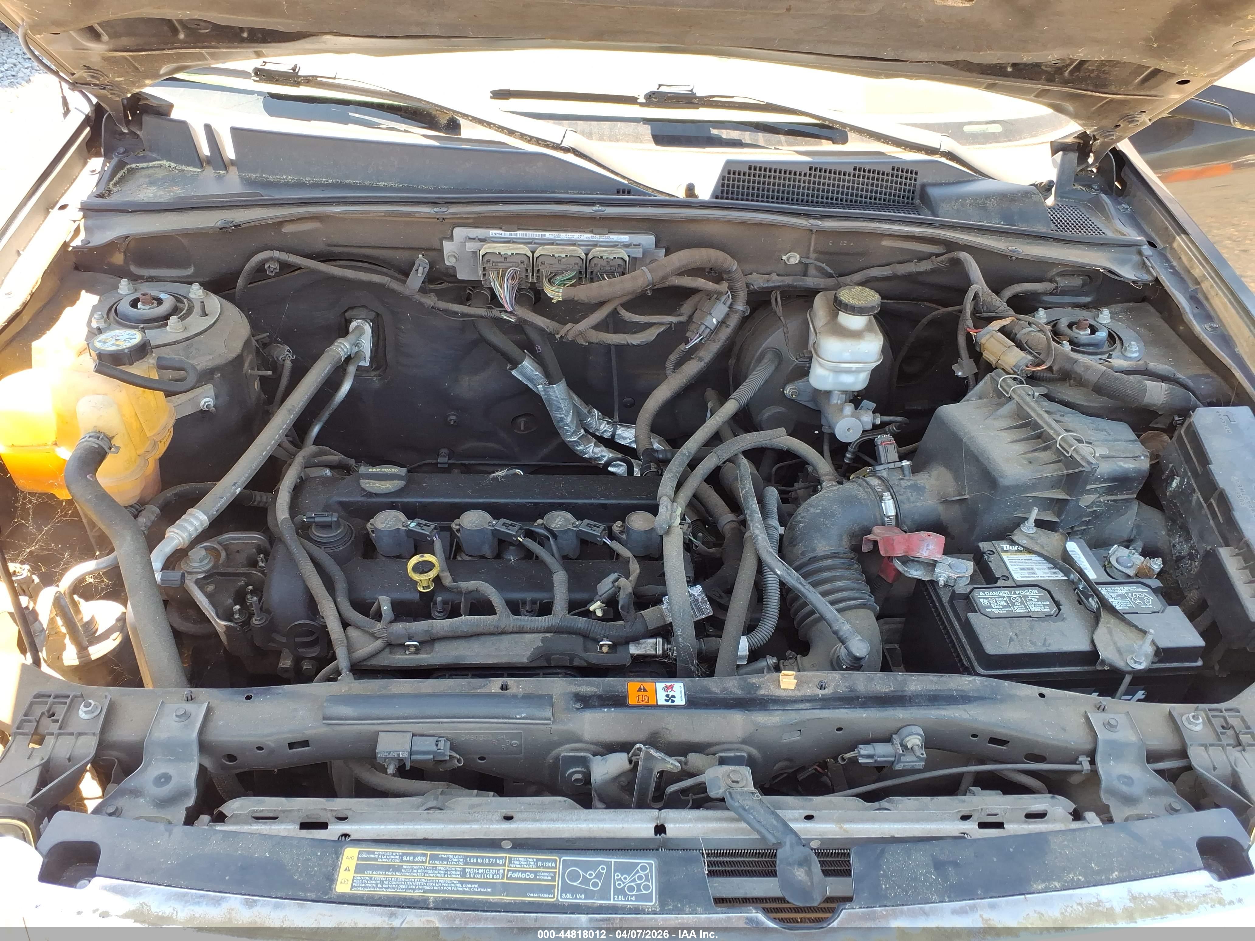FORD ESCAPE image 10