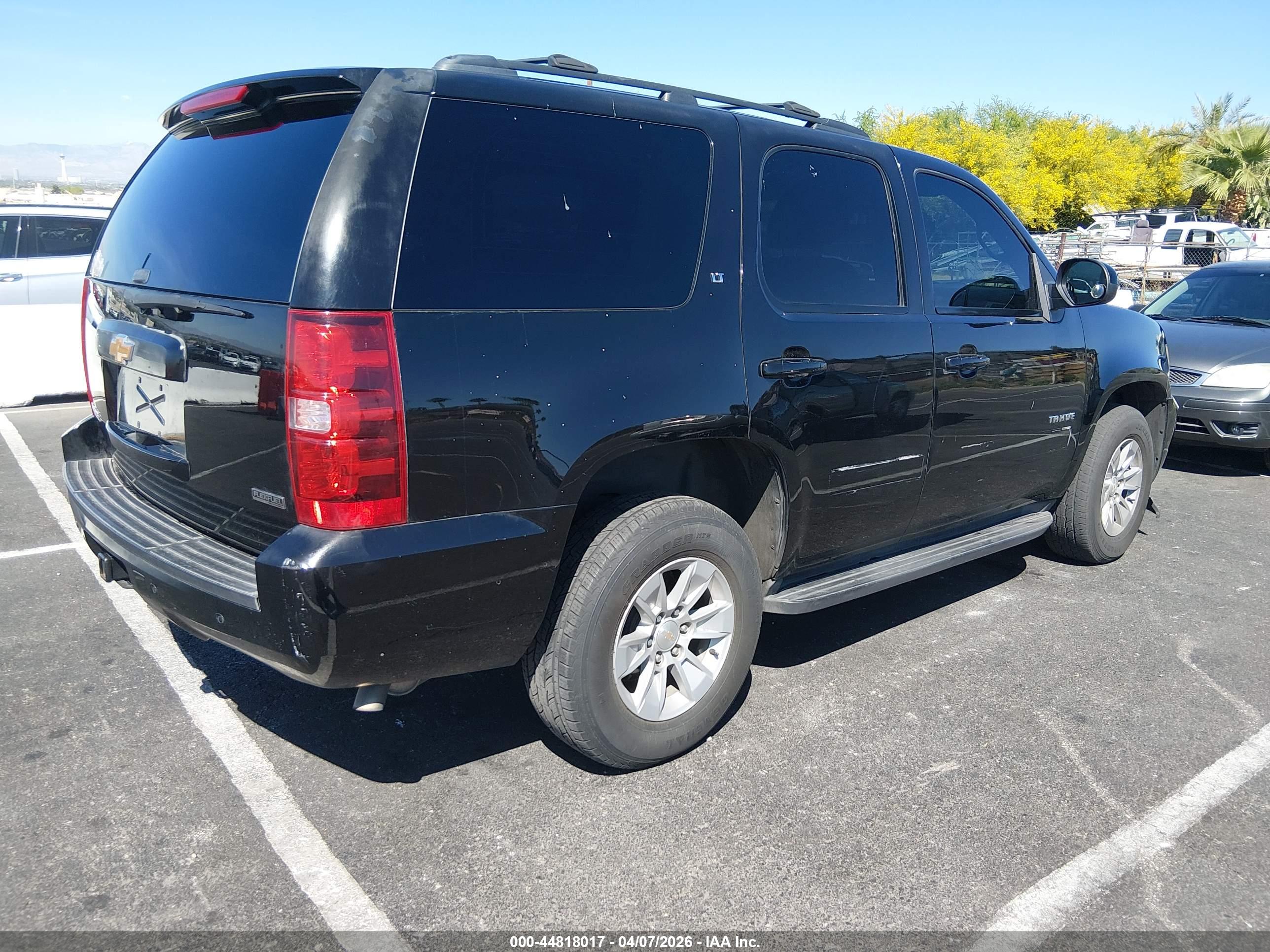 CHEVROLET TAHOE image 4